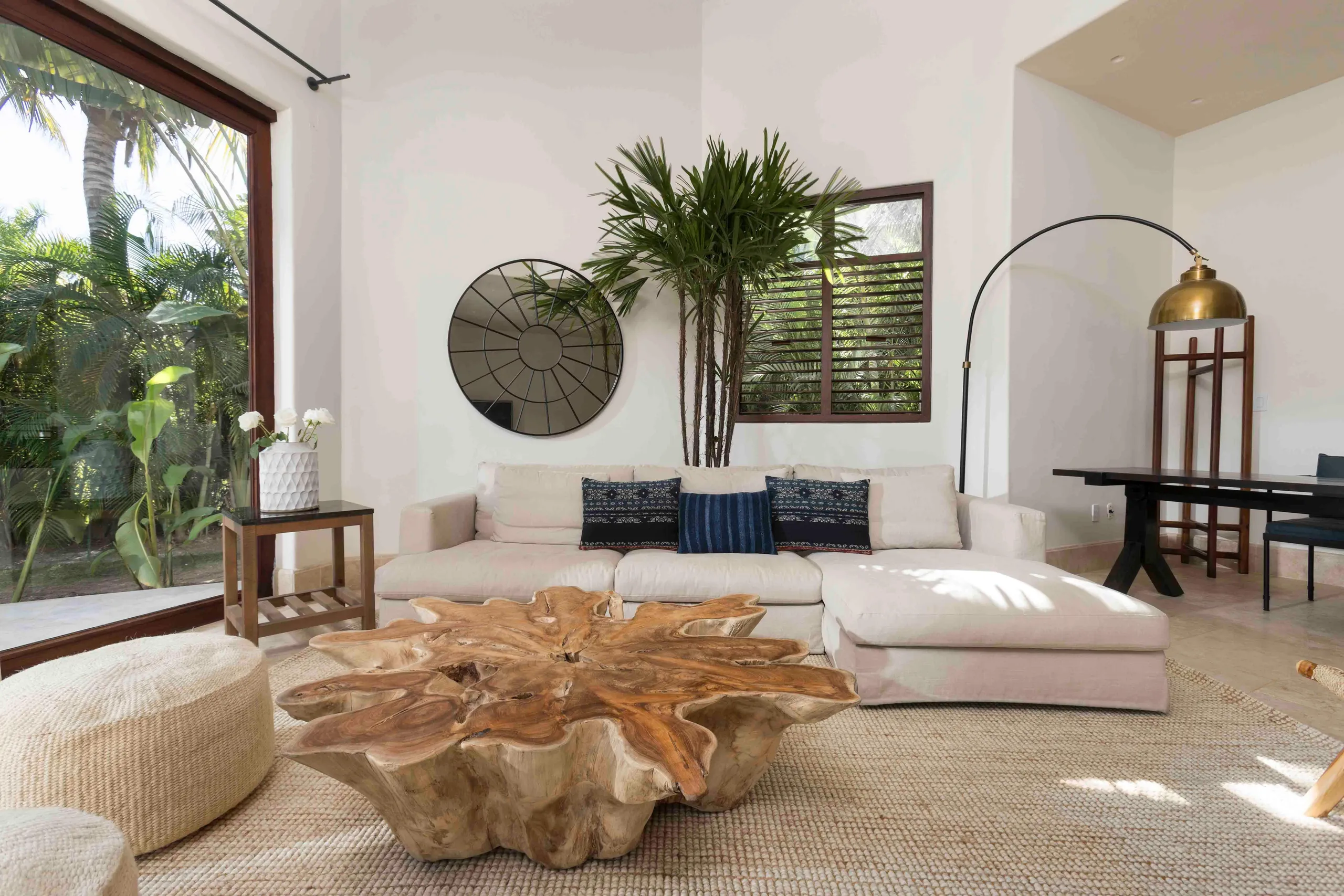 Magnificent Punta Mita Oceanfront Oasis with Private Pool and Ocean Views — photograph 7