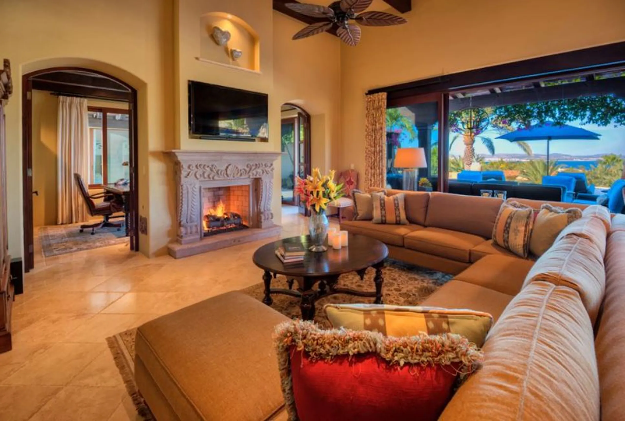Opulent Los Cabos Villa with Private Infinity Pool, Five-Star Service, Resort Perks and Sea Views — photograph 5