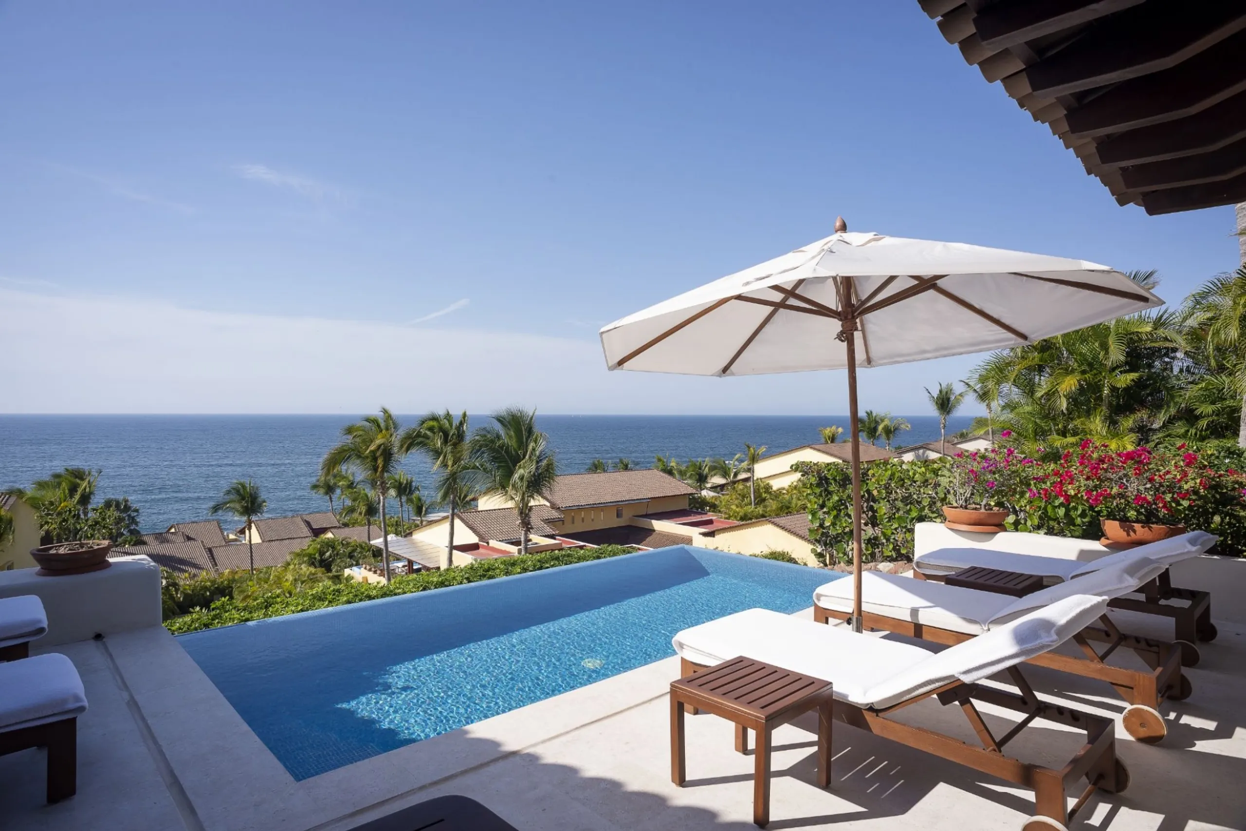 Prestigious Four Seasons Punta Mita Villa with Private Pool & Resort Access, Punta Mita