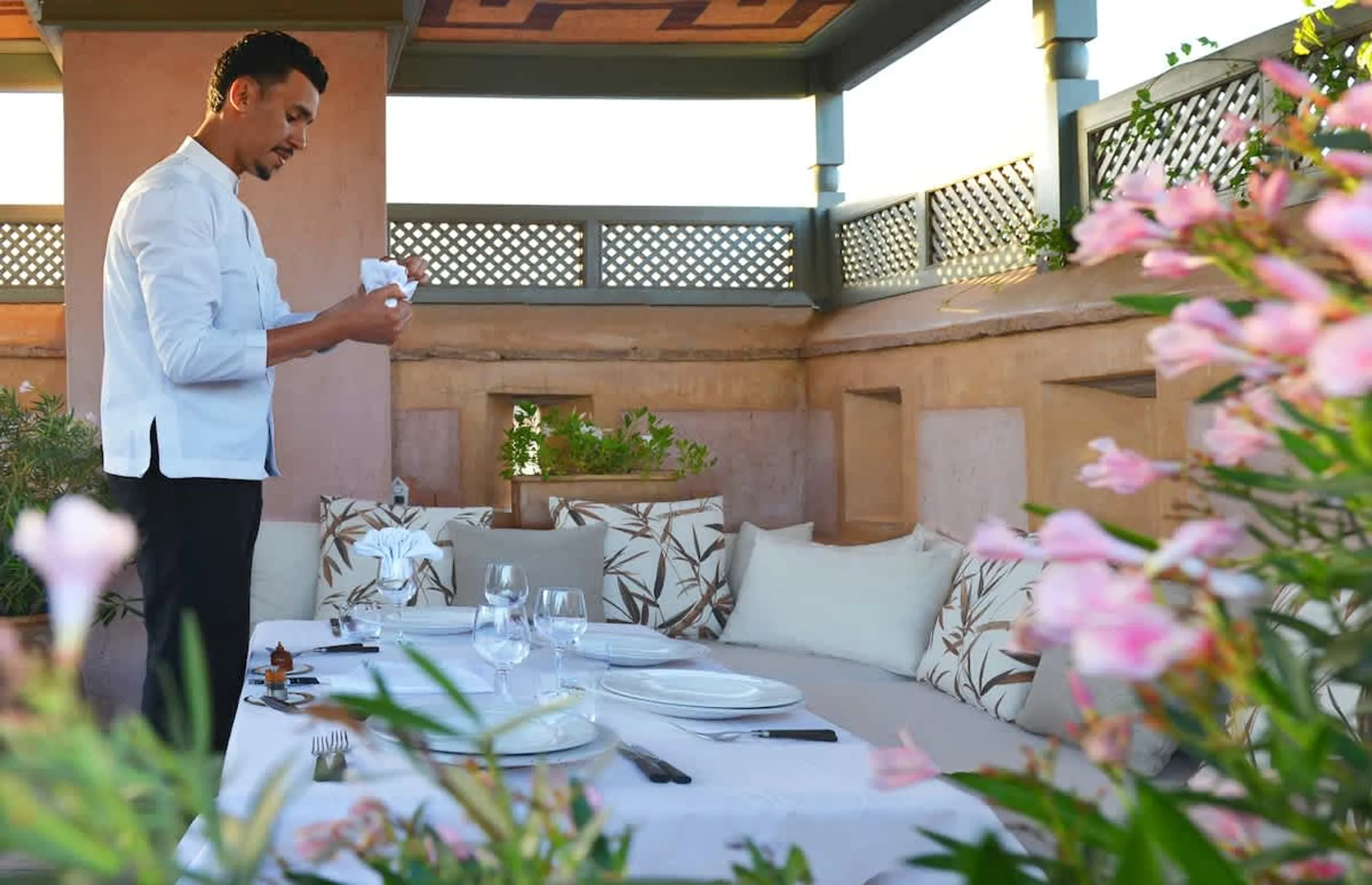 Sumptuous Medina Escape with Pool, Private Terraces, and Luxurious Hammam — photograph 12