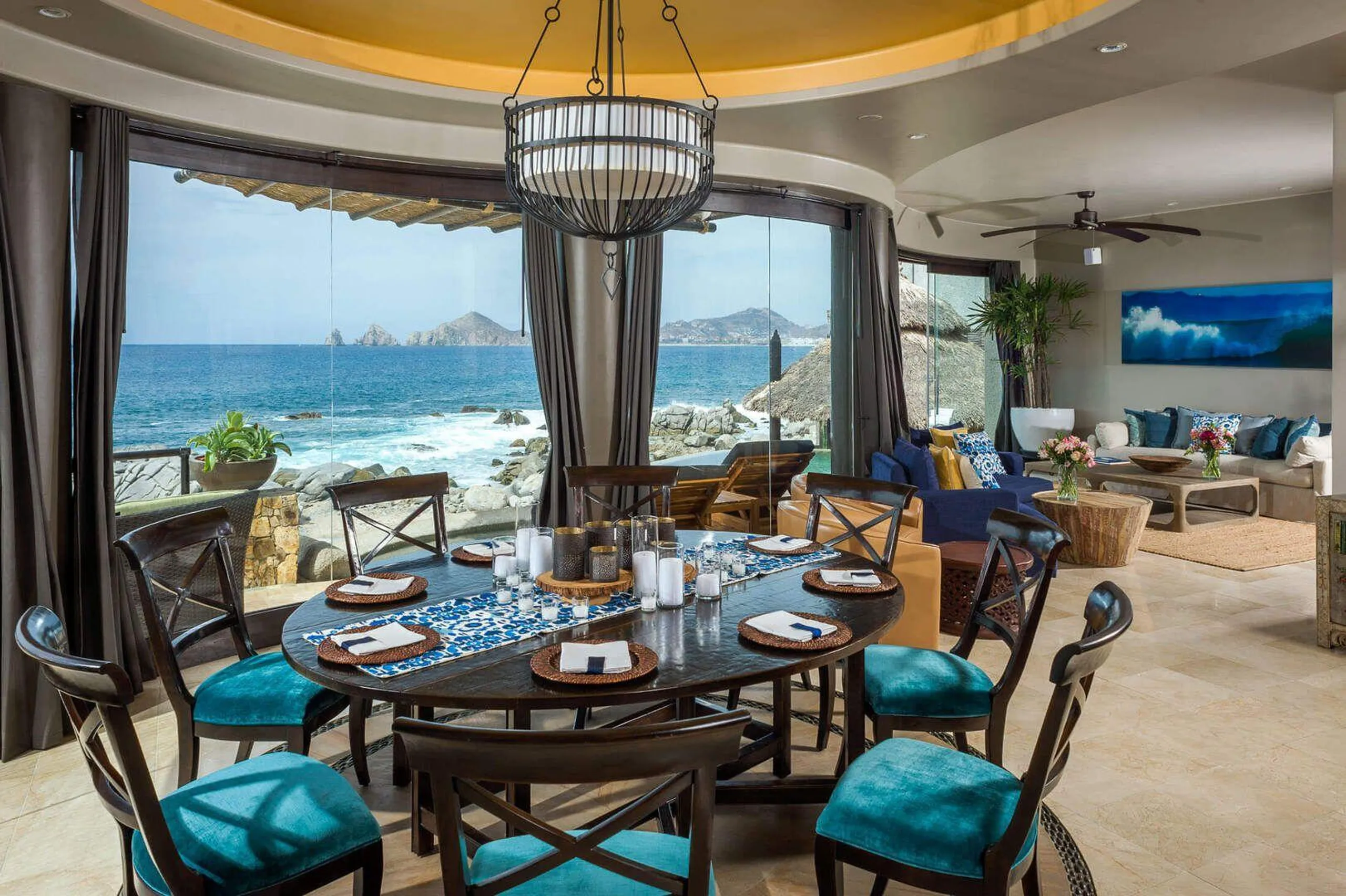 Exclusive Misiones Beachfront Villa with Infinity Pool  and Ocean Views ® — photograph 2
