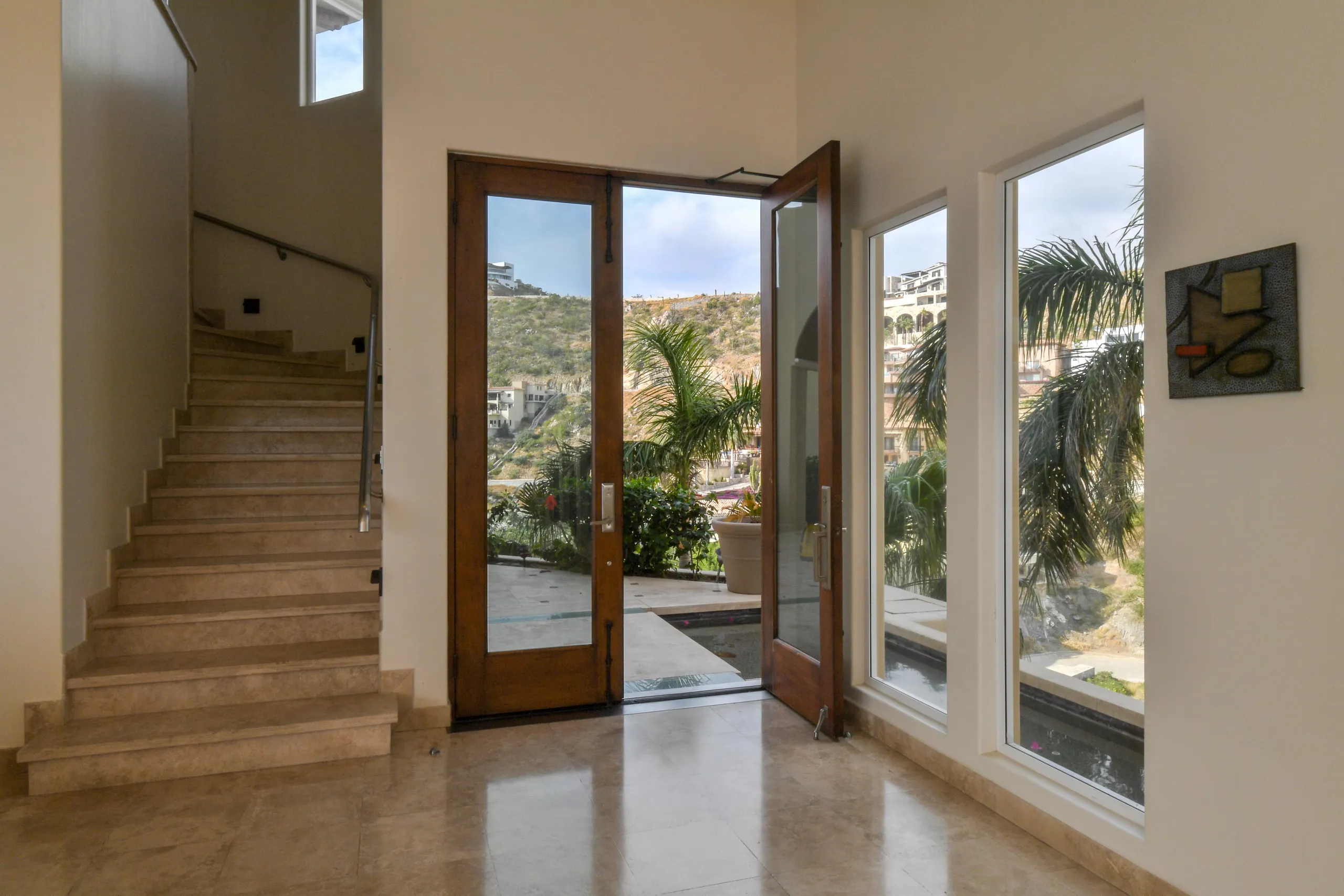7BR Pedregal Villa with Ocean Views, Theater & Infinity Pool — photograph 7