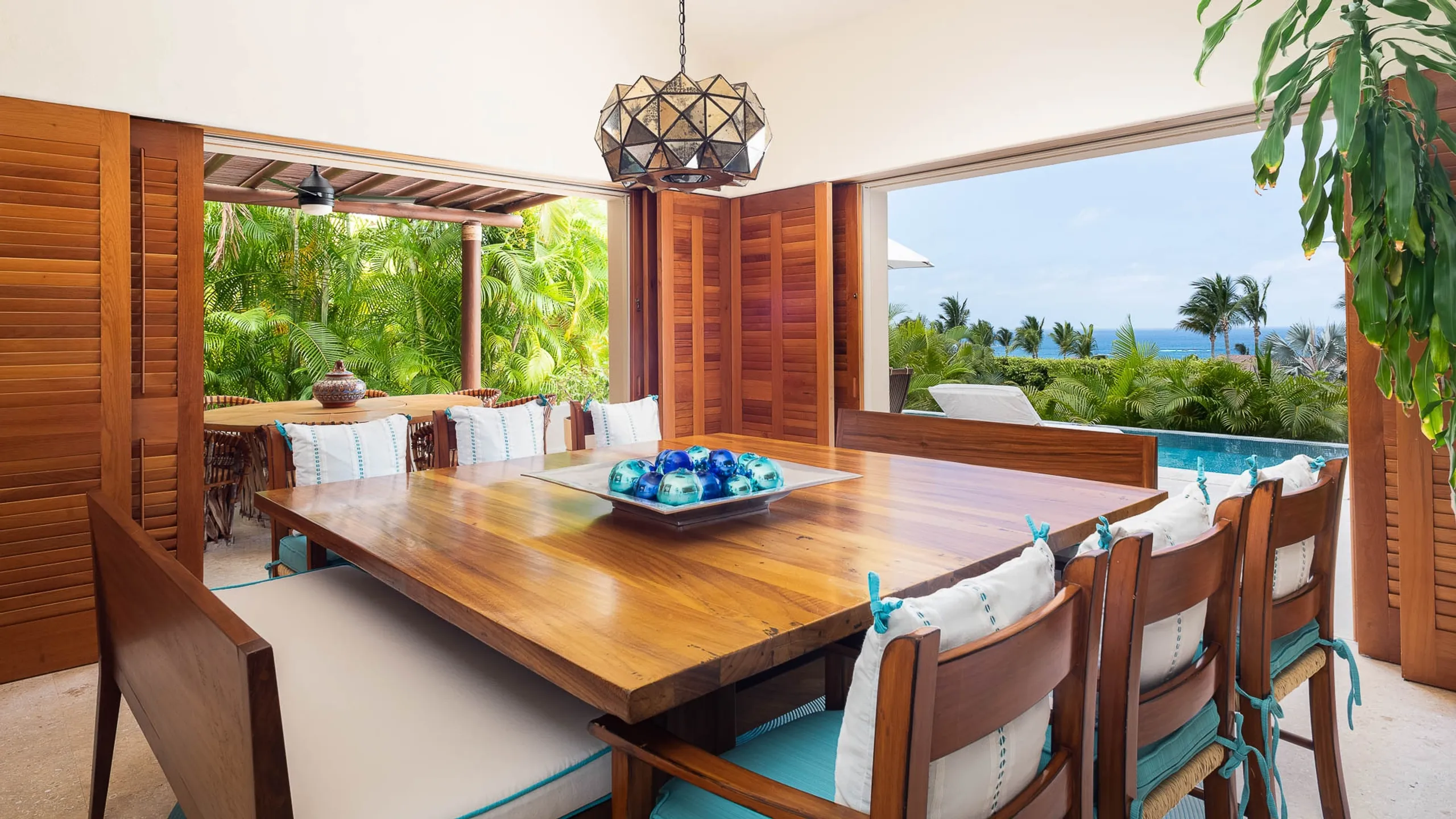 Exquisite Four Seasons Punta Mita Villa with Heated Pool, Jacuzzi & Ocean Views — photograph 10