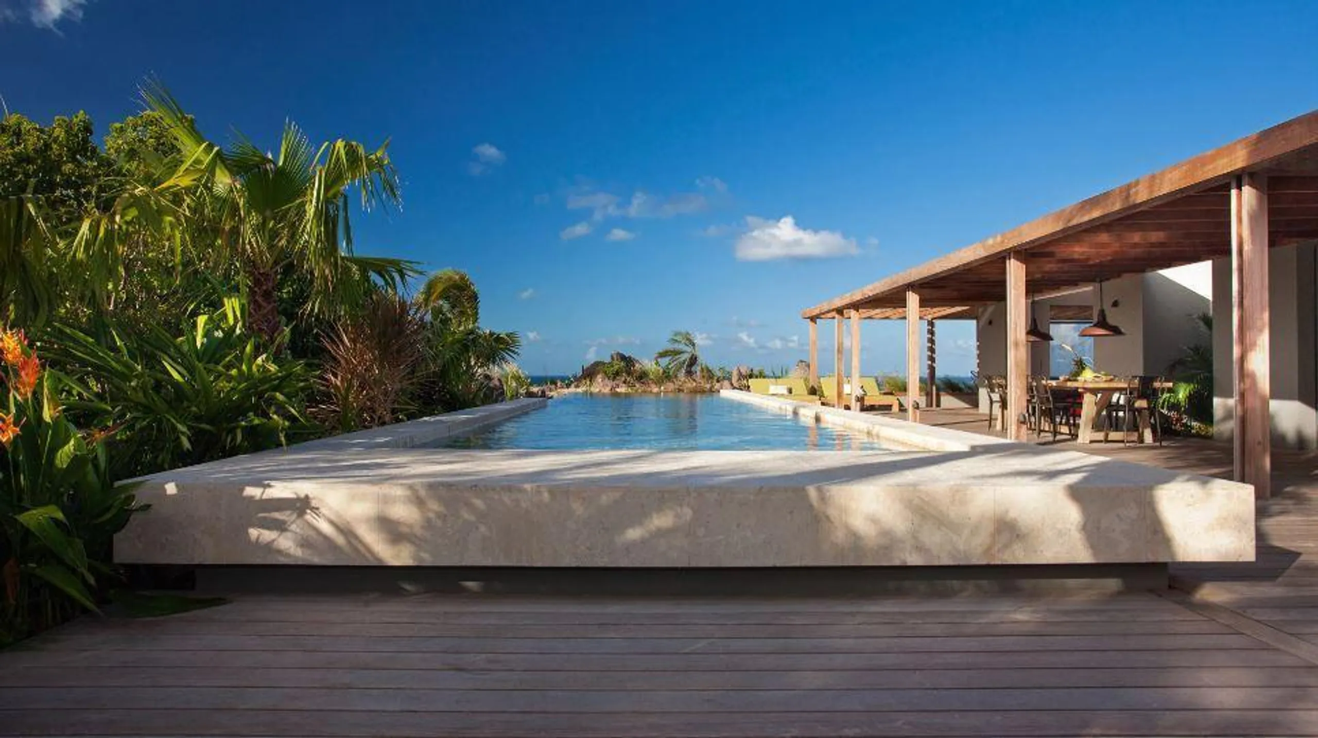 Tropical Villa with Private Pool Lagoon Views in Marigot, St-Barths — photograph 10