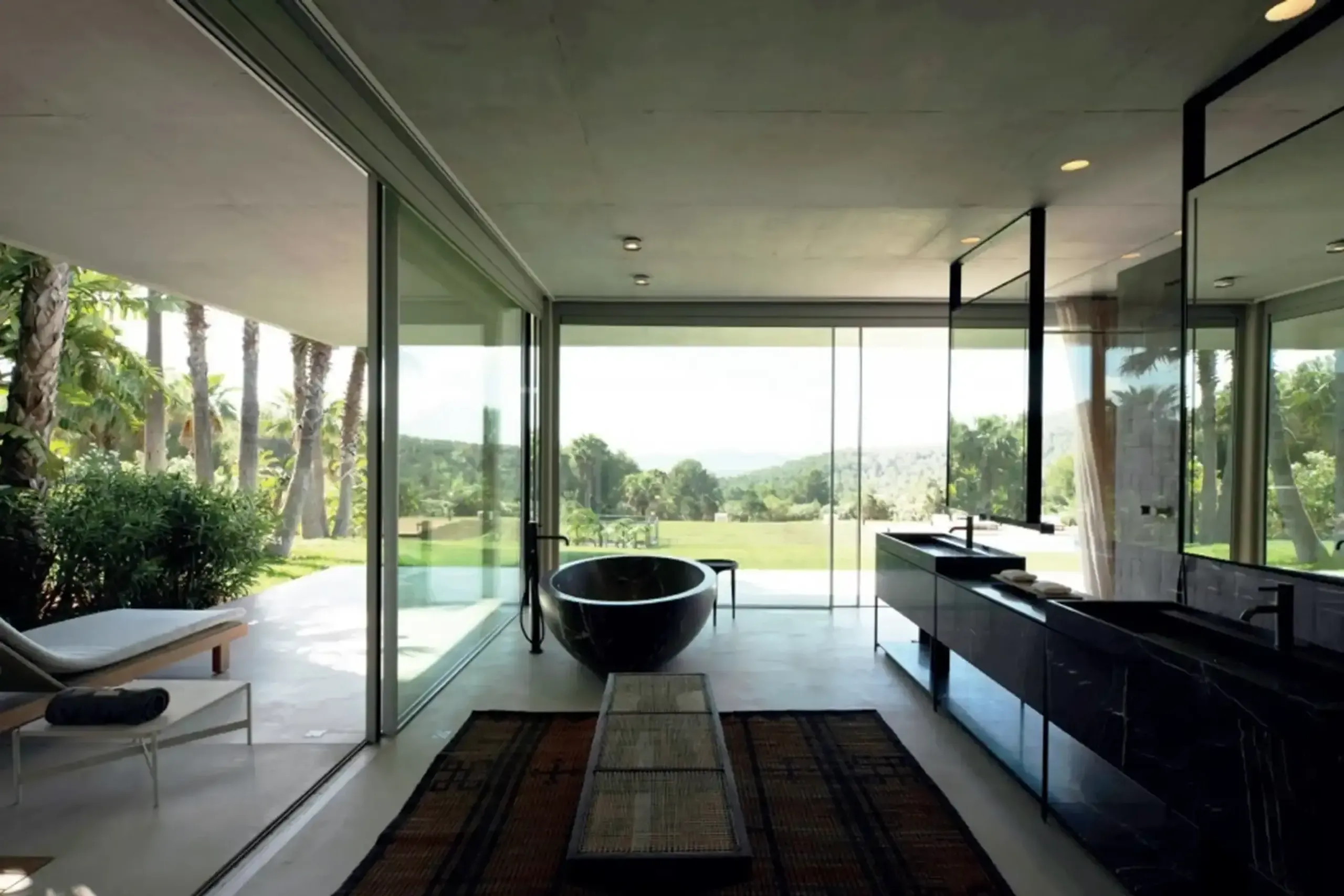 Stunning Contemporary Villa in Ibiza with Heated Pool, Sauna and Jacuzzi — photograph 11