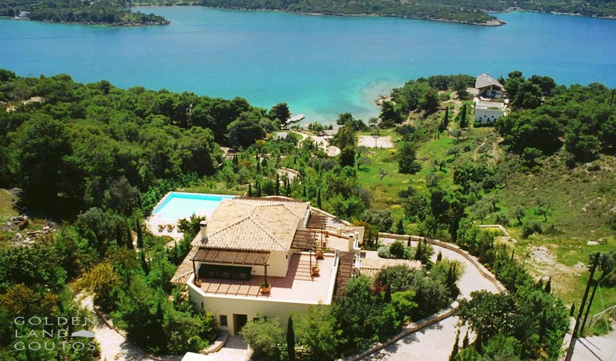 High-class Mediterranean Villa with Pool and Panoramic Sea Views, Kranidi