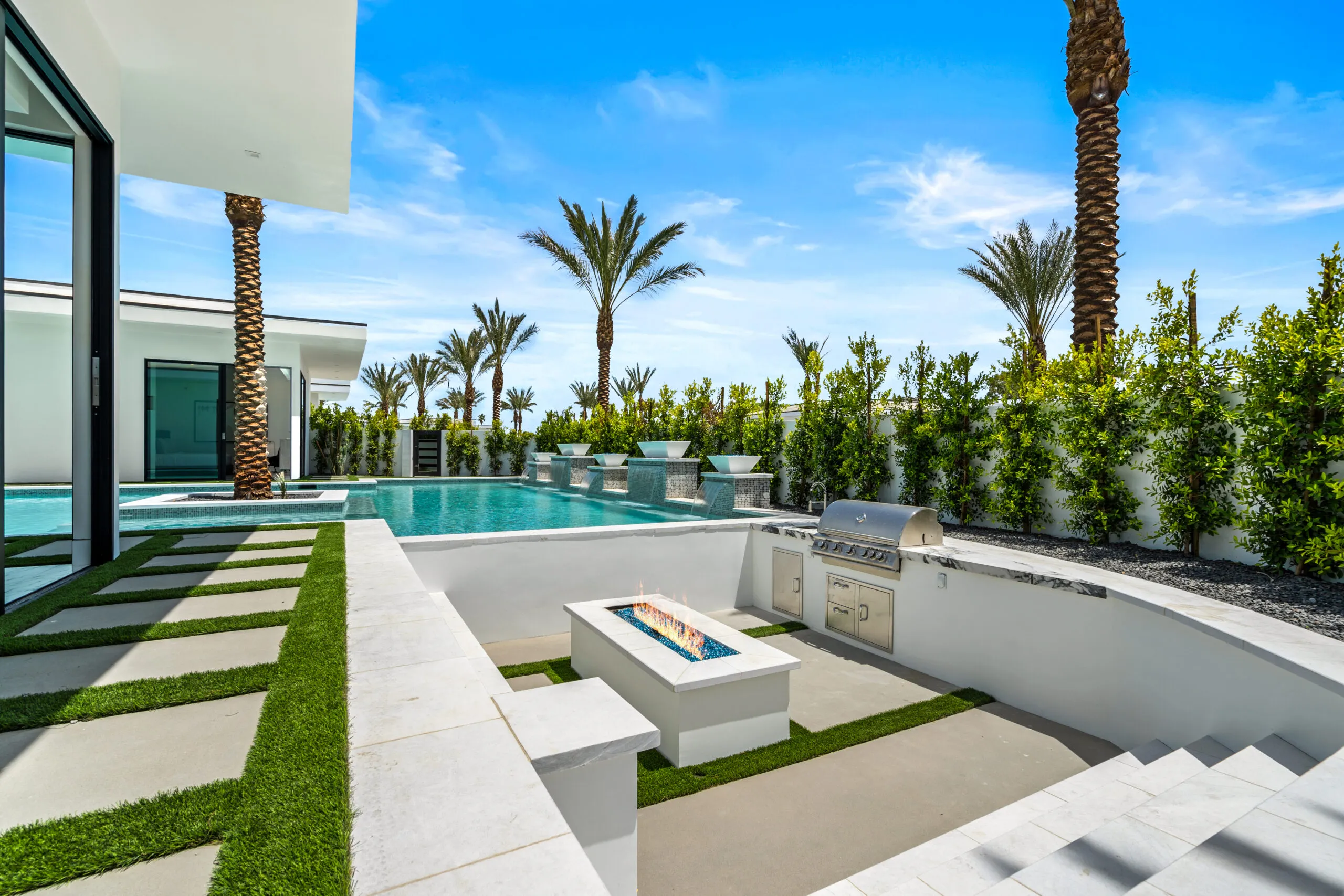 Top-Tier Eight Bedroom Villa with Private Pool and Impeccable Landscaping — photograph 12