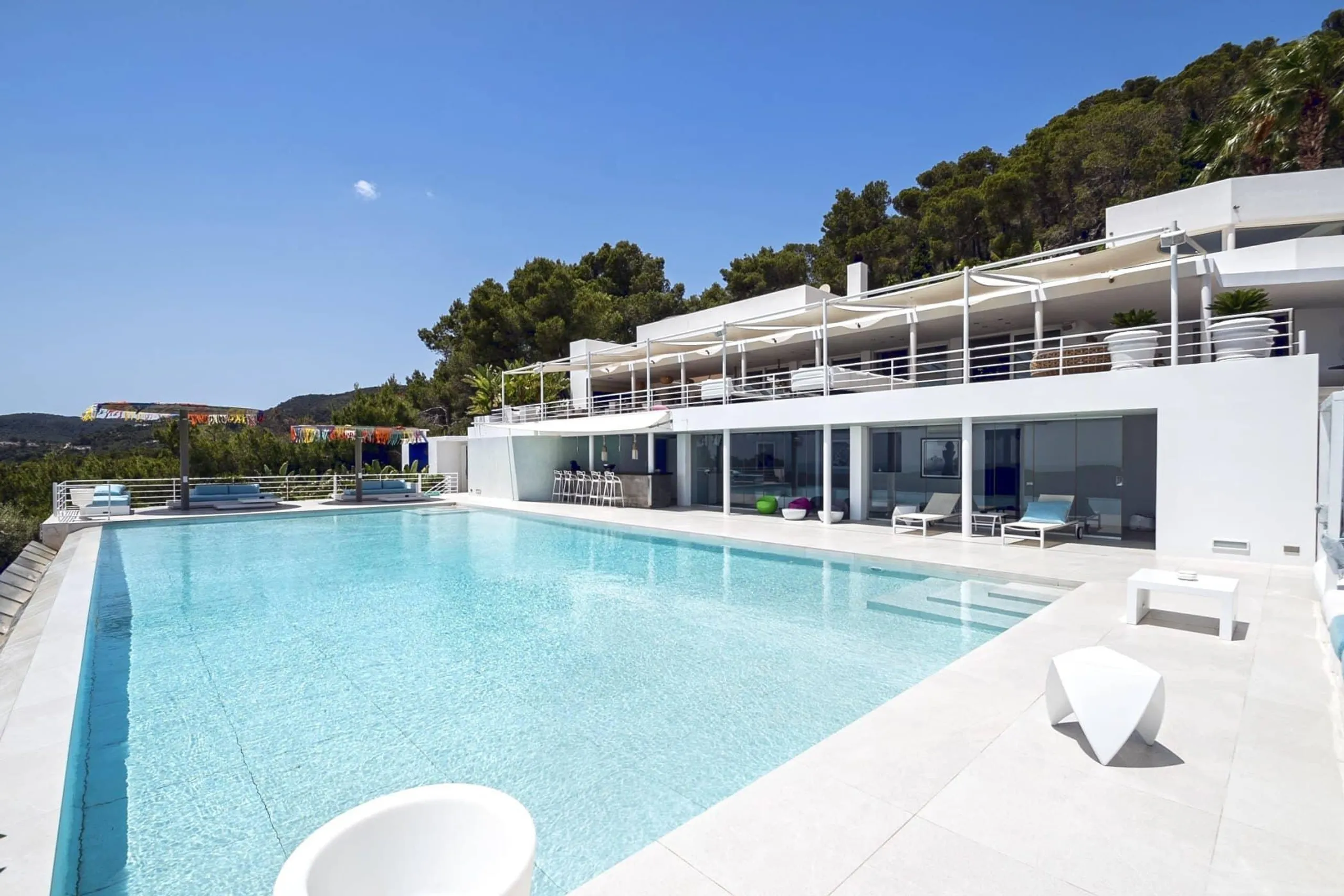 Modern Contemporary Ibiza Ultra Estate with Infinity Pool and Disco Room — photograph 5
