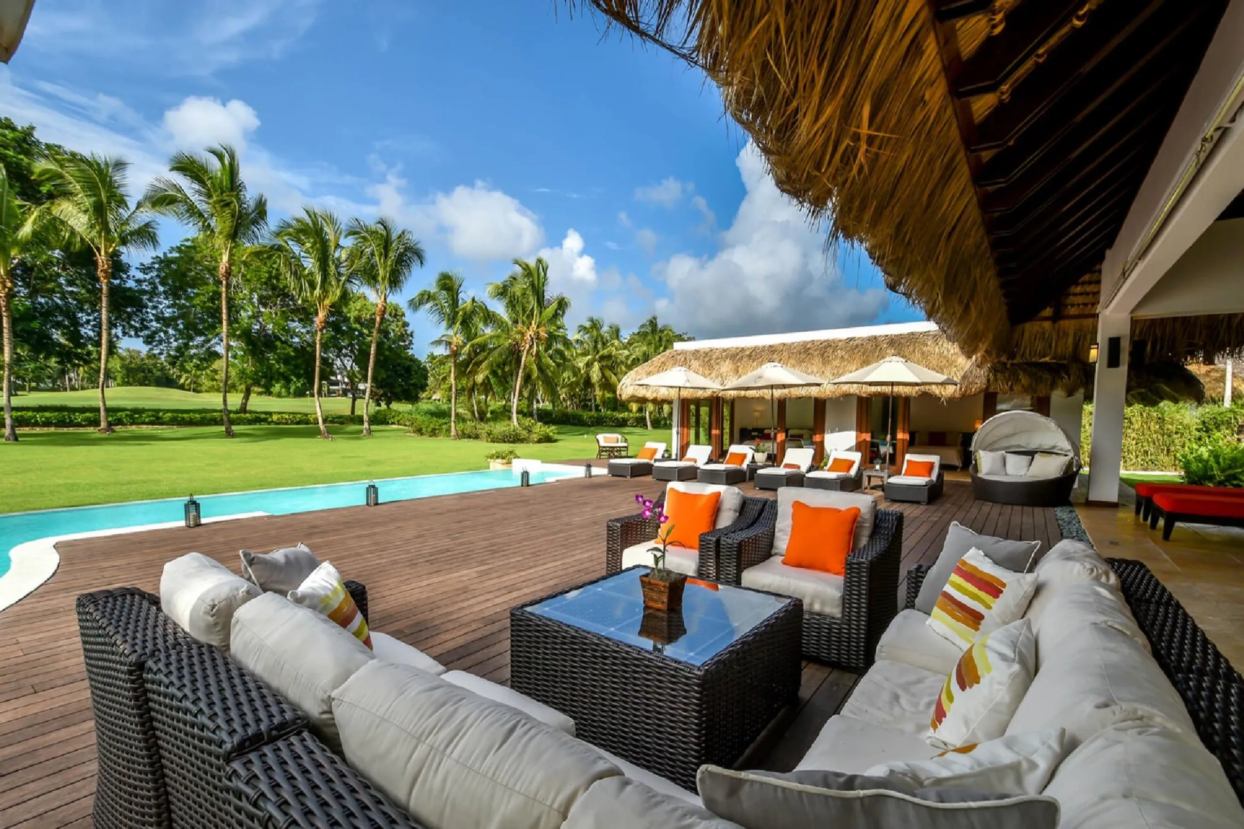 Casa de Campo's Splendid Tranquility Villa with Beach Access — photograph 3