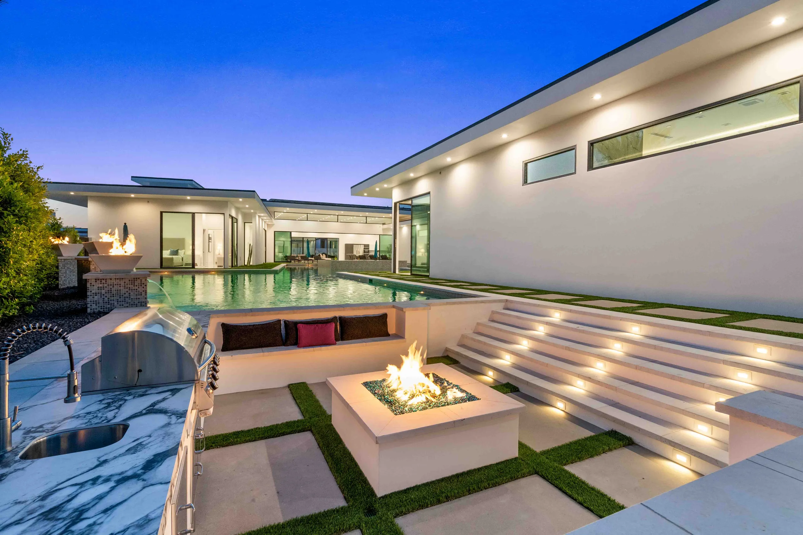 Unparalleled Elite Vacation Villa with Private Pool and Steps from Polo Grounds VILLAWAY® — photograph 10