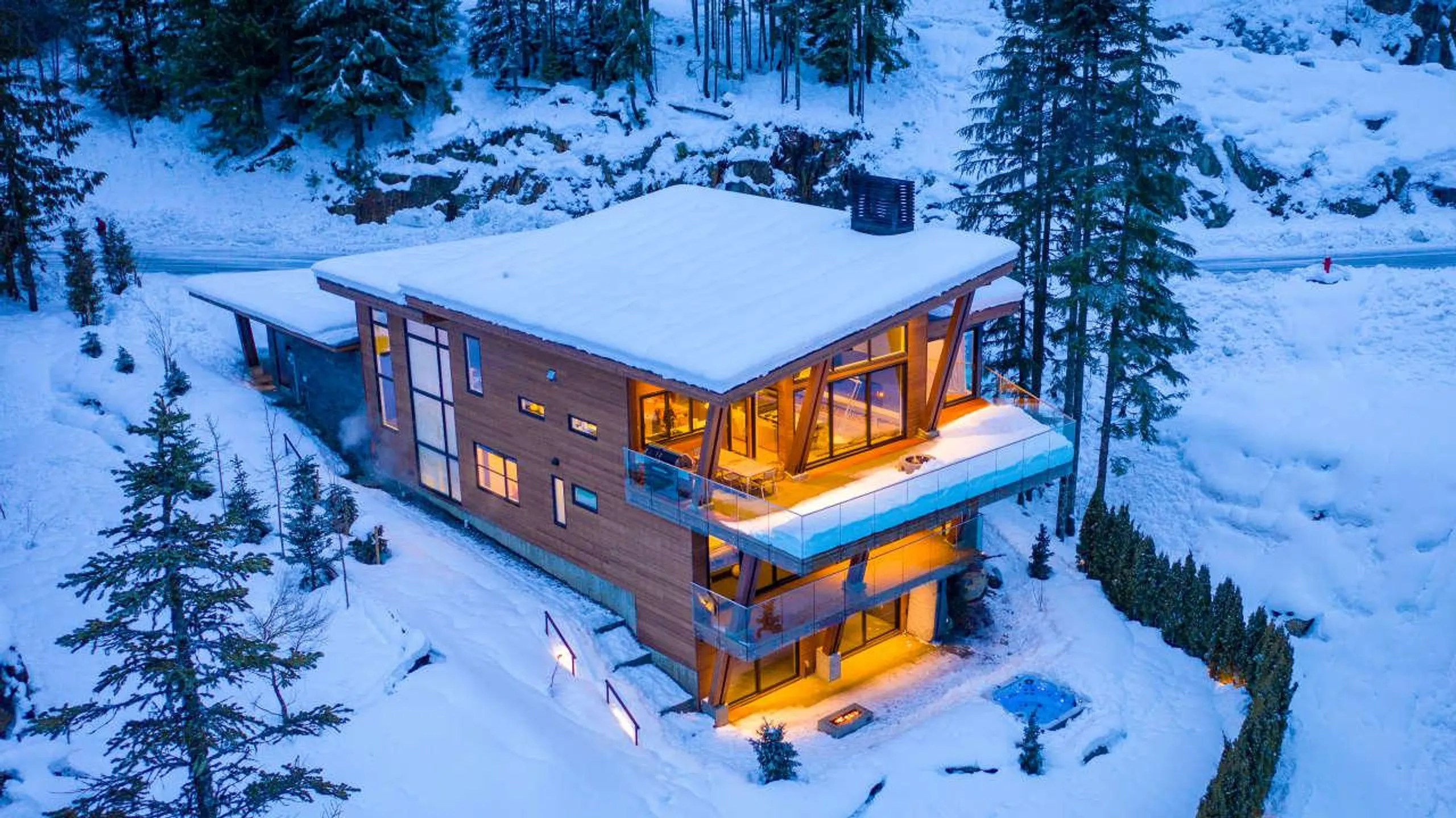 Lavish Haven with Majestic Mountain Views and Deluxe Poolside Retreat VILLAWAY® — photograph 8