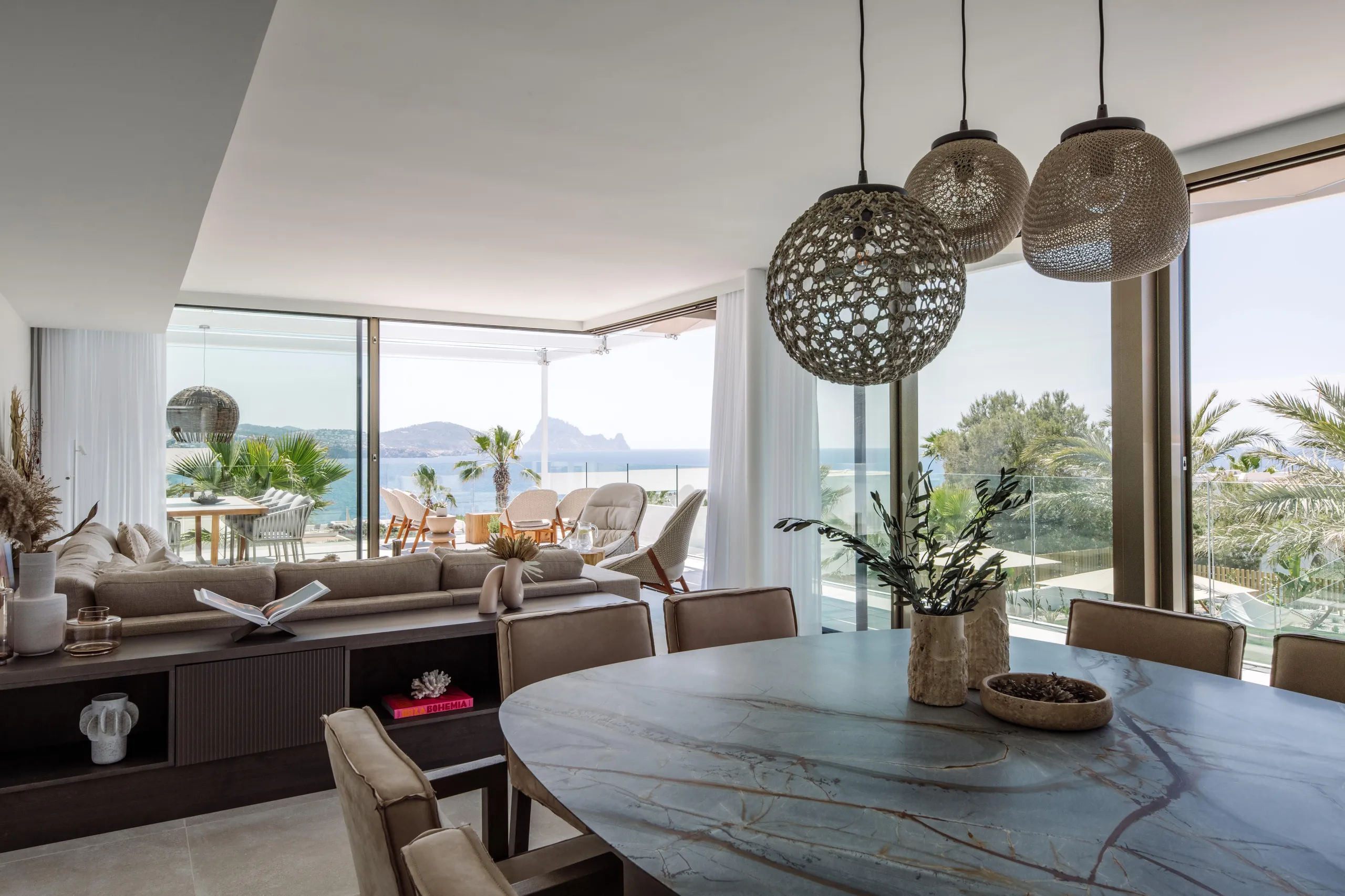 Modern Ibiza Ultra Estate with Private Pool and Ocean Views — photograph 10