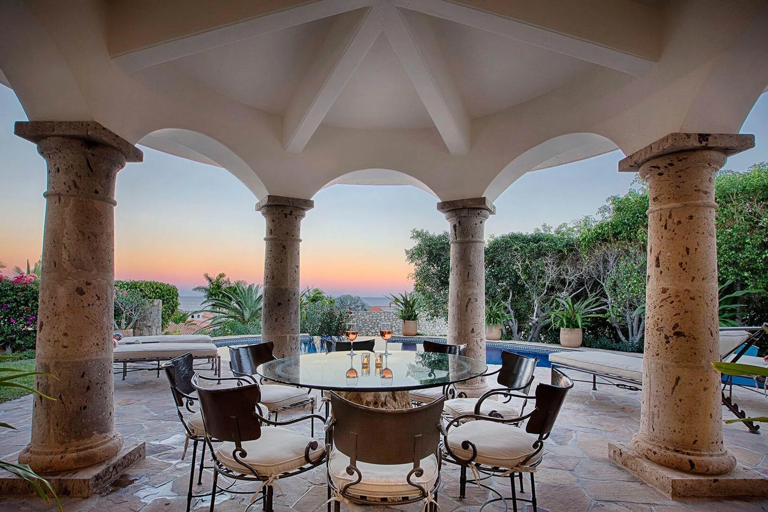 Charming Mediterranean Villa With Infinity Pool Overlooking the Sea of Cortez — photograph 5