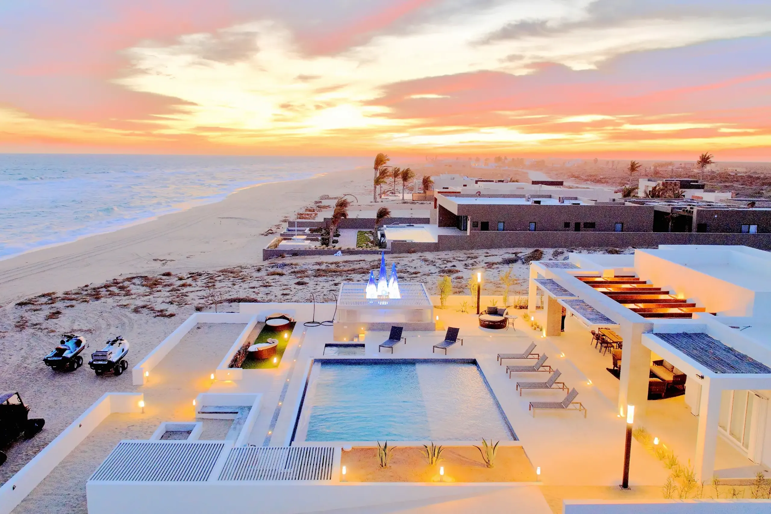 Lighthouse Point Modern Contemporary Estate with Infinity Pool, Cabo San Lucas