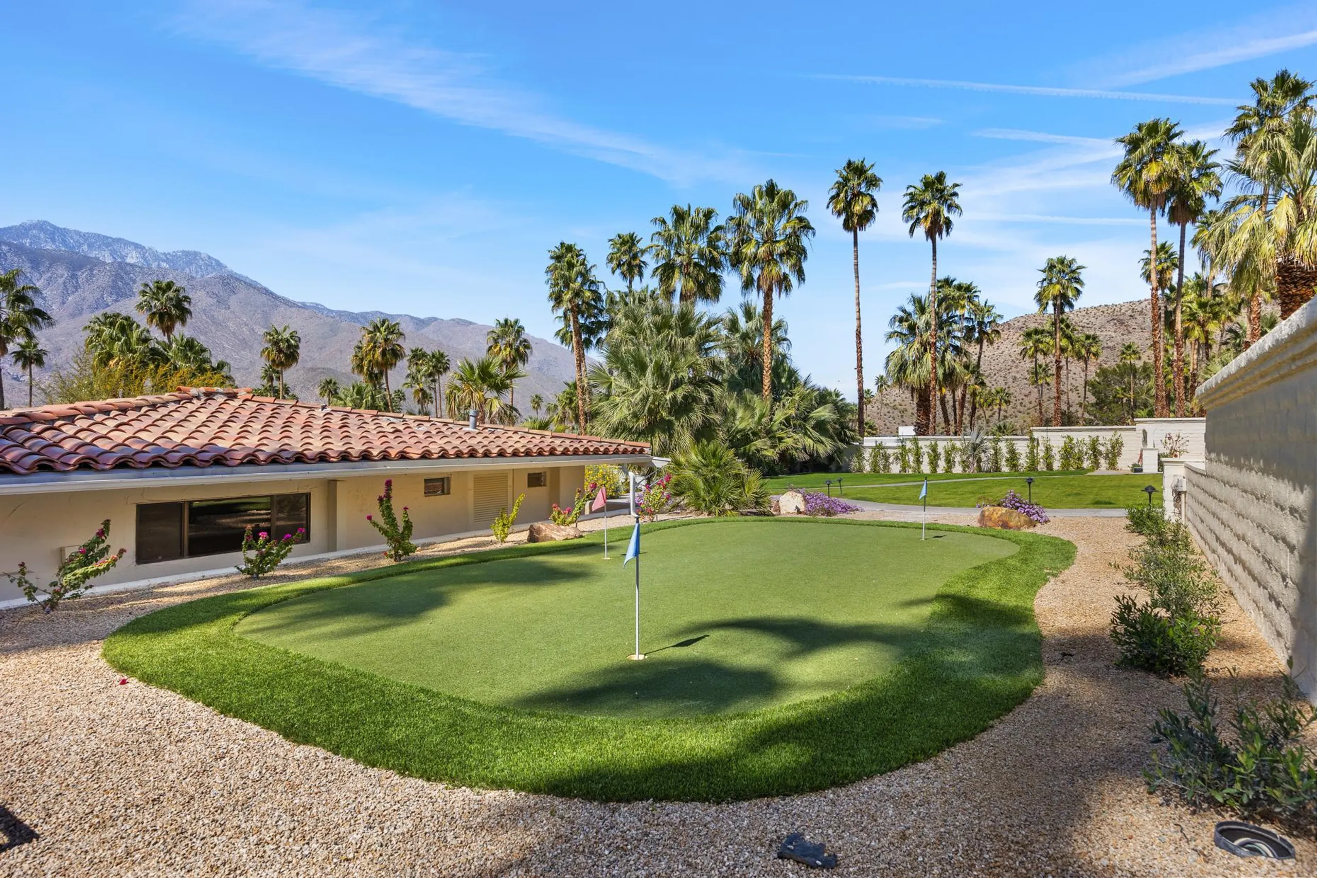 Lavish Palm Springs Tennis Estate with Lap Pool, 360-Degree Mountain Views, and Celebrity-Level Privacy — photograph 8