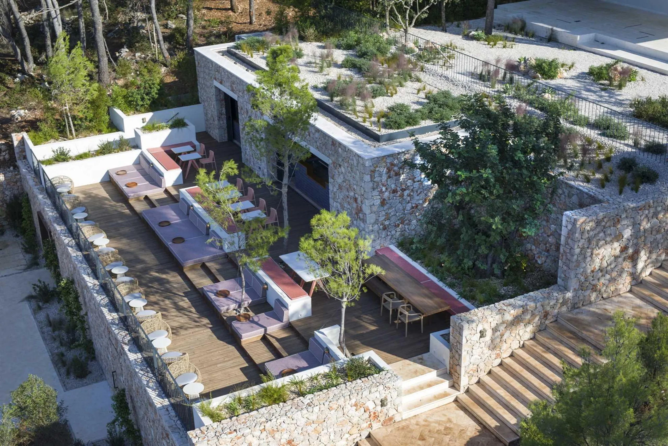 Chic Villa with Private Heated Pool, Offering Serene Views of Hvar's Beauty — photograph 2