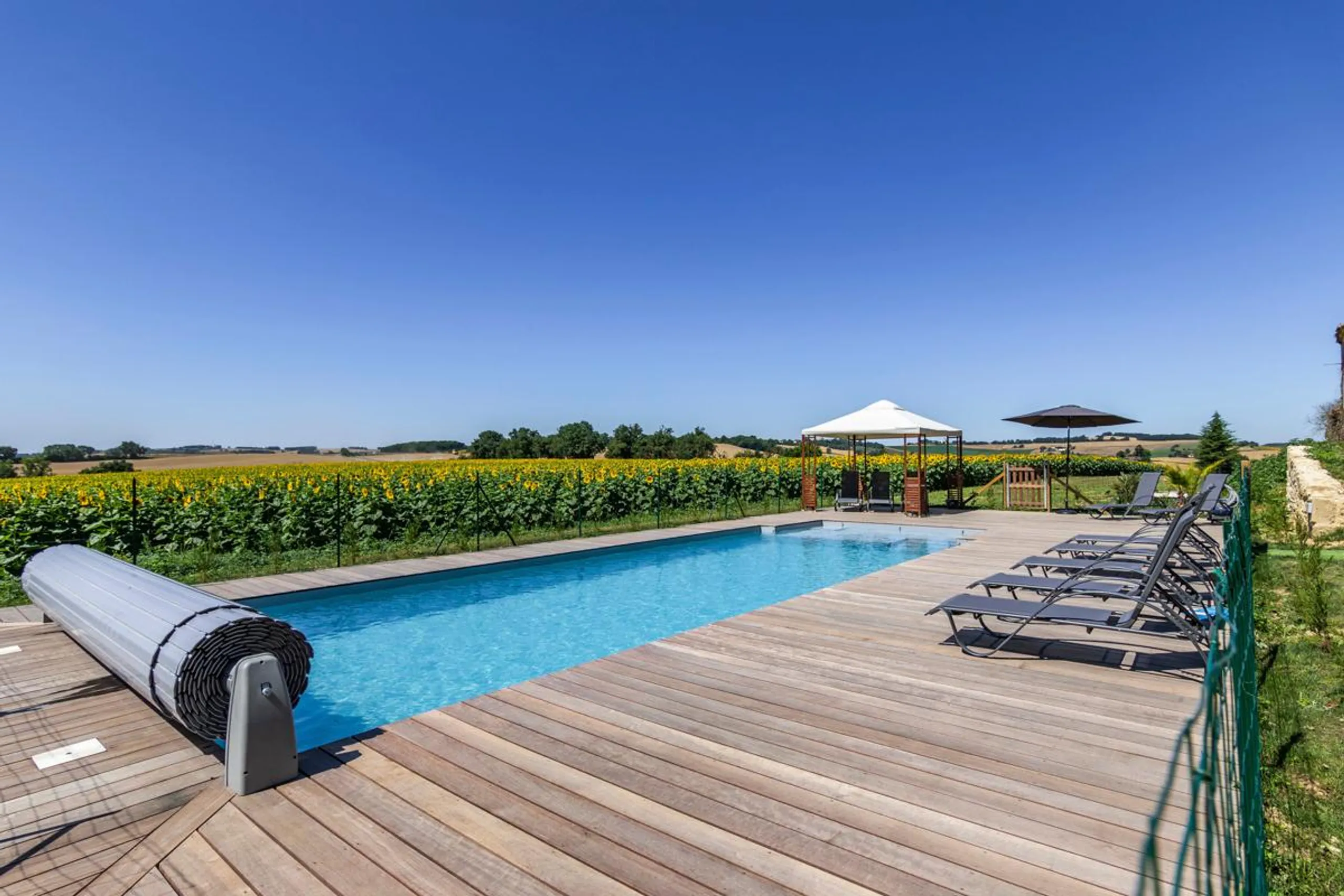 Gleaming 12BR Estate in Gascony with Private Pool — photograph 2