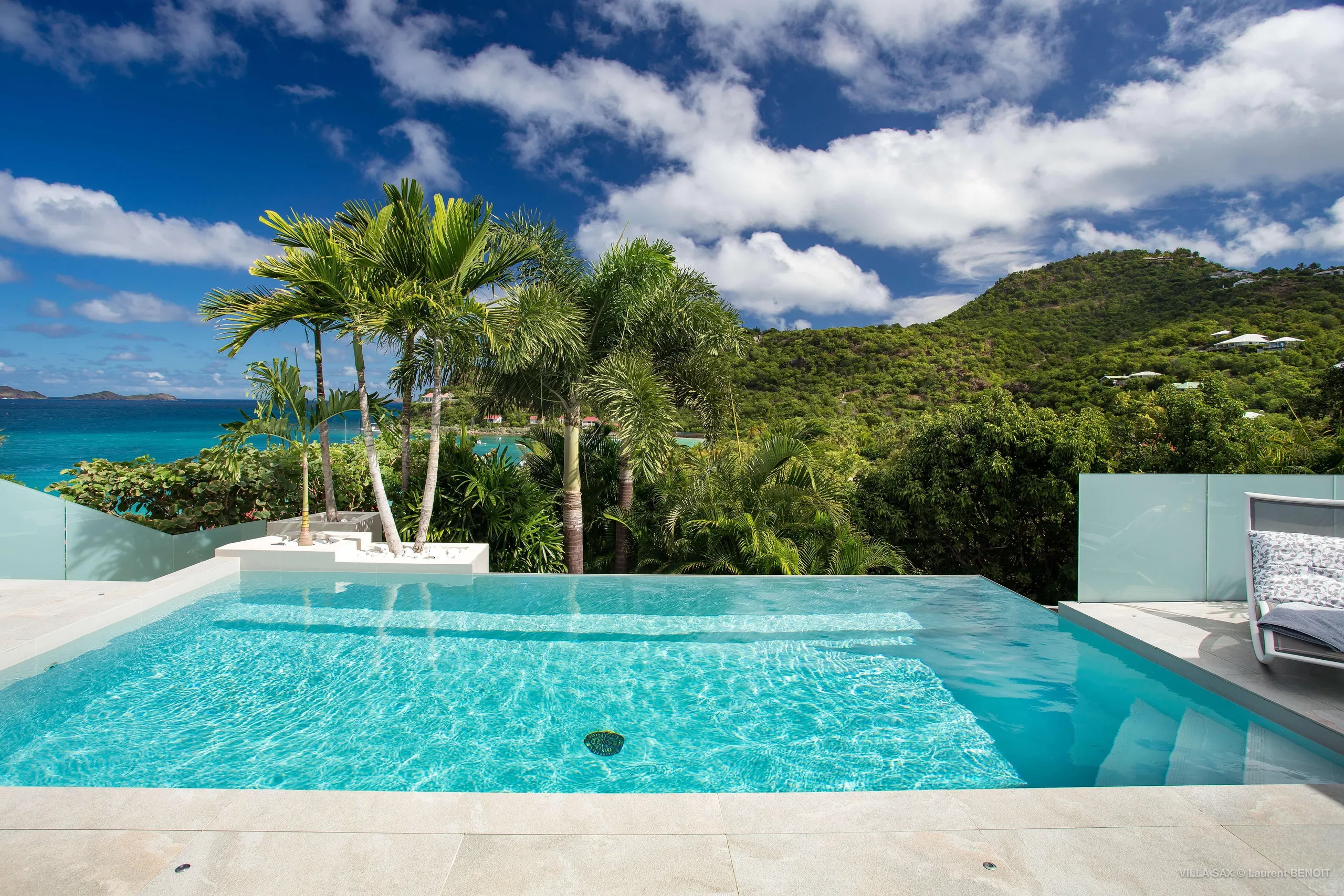 Contemporary Villa with Breathtaking Views of Pelican Bay in Saint-Jean, St. Barths — photograph 6