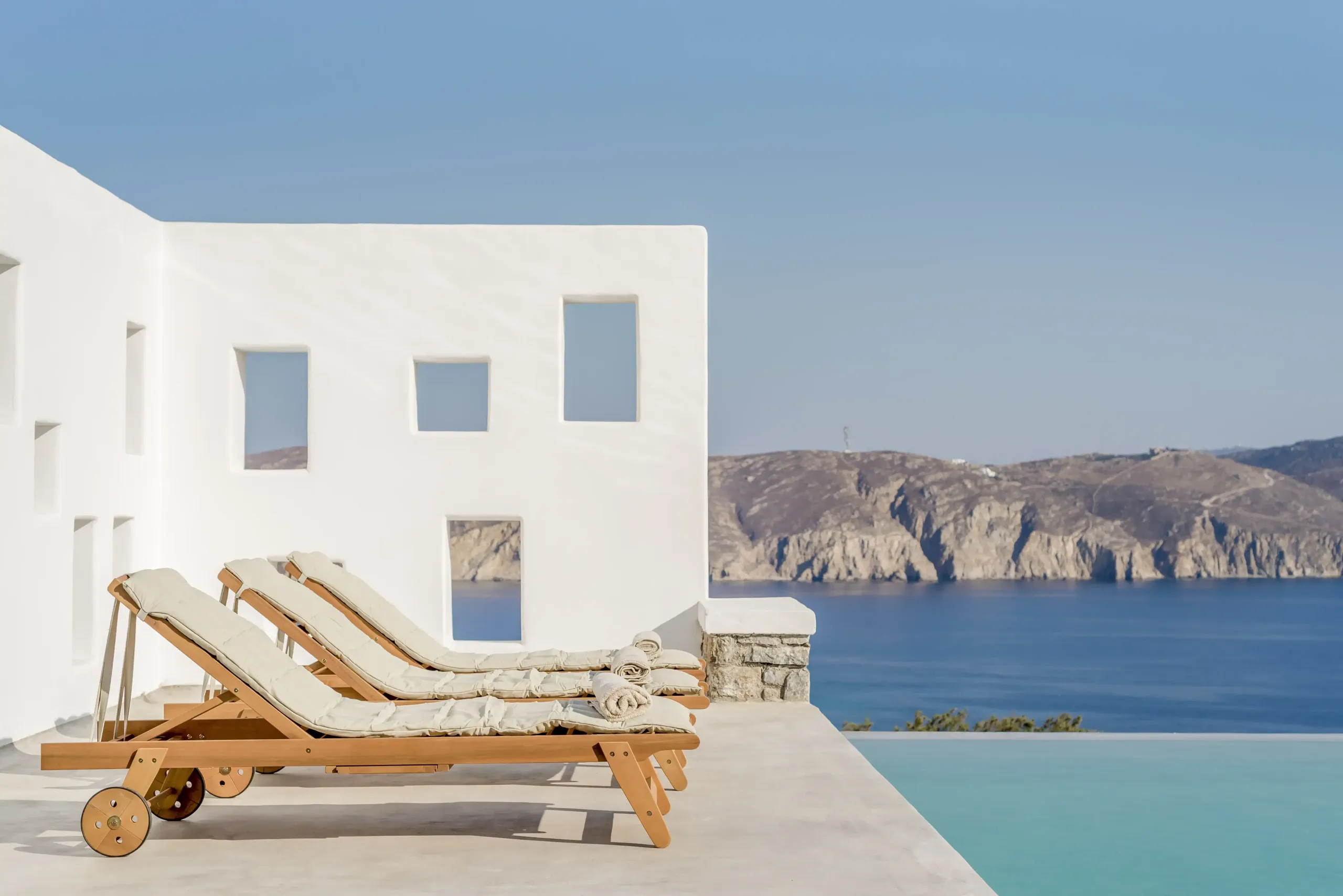 Spectacular Hillside Villa with Private Pool and Sea Views from — photograph 6