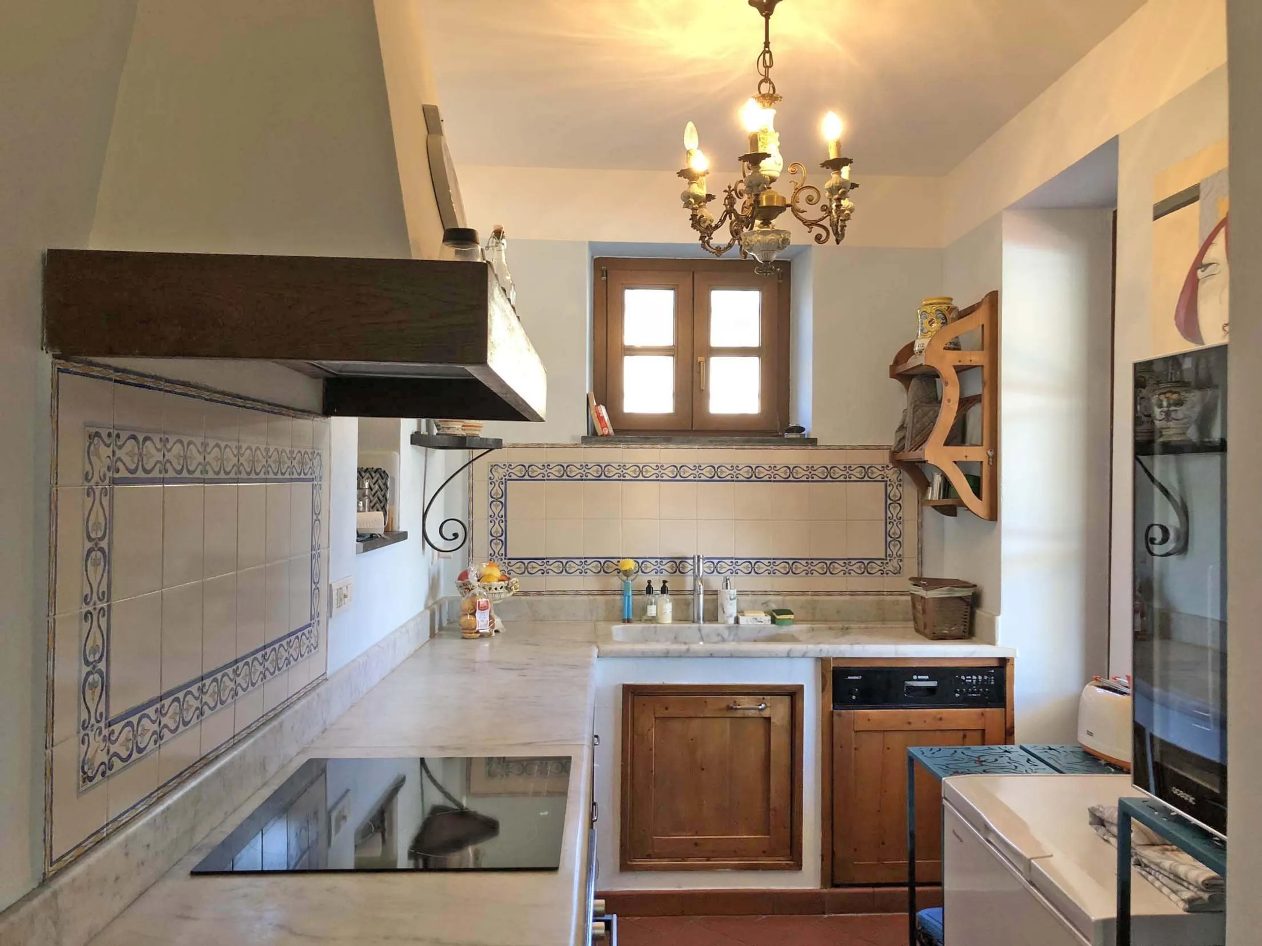 Charming Tuscan-Ligurian Villa with Private Pool, Mountain Views — photograph 8