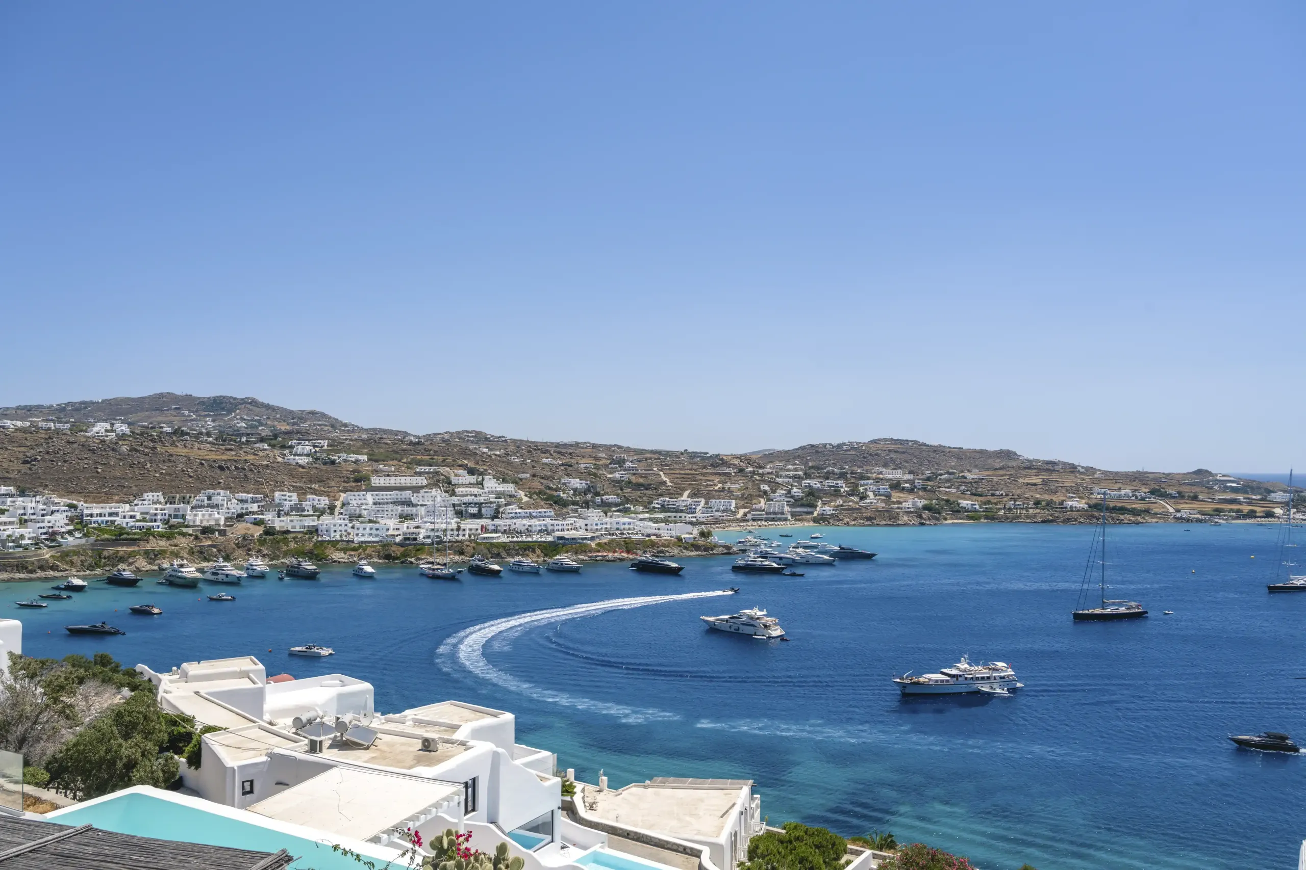 Stunning Cycladic Villa with Private Pool and Aegean Sea Views, Pasarou