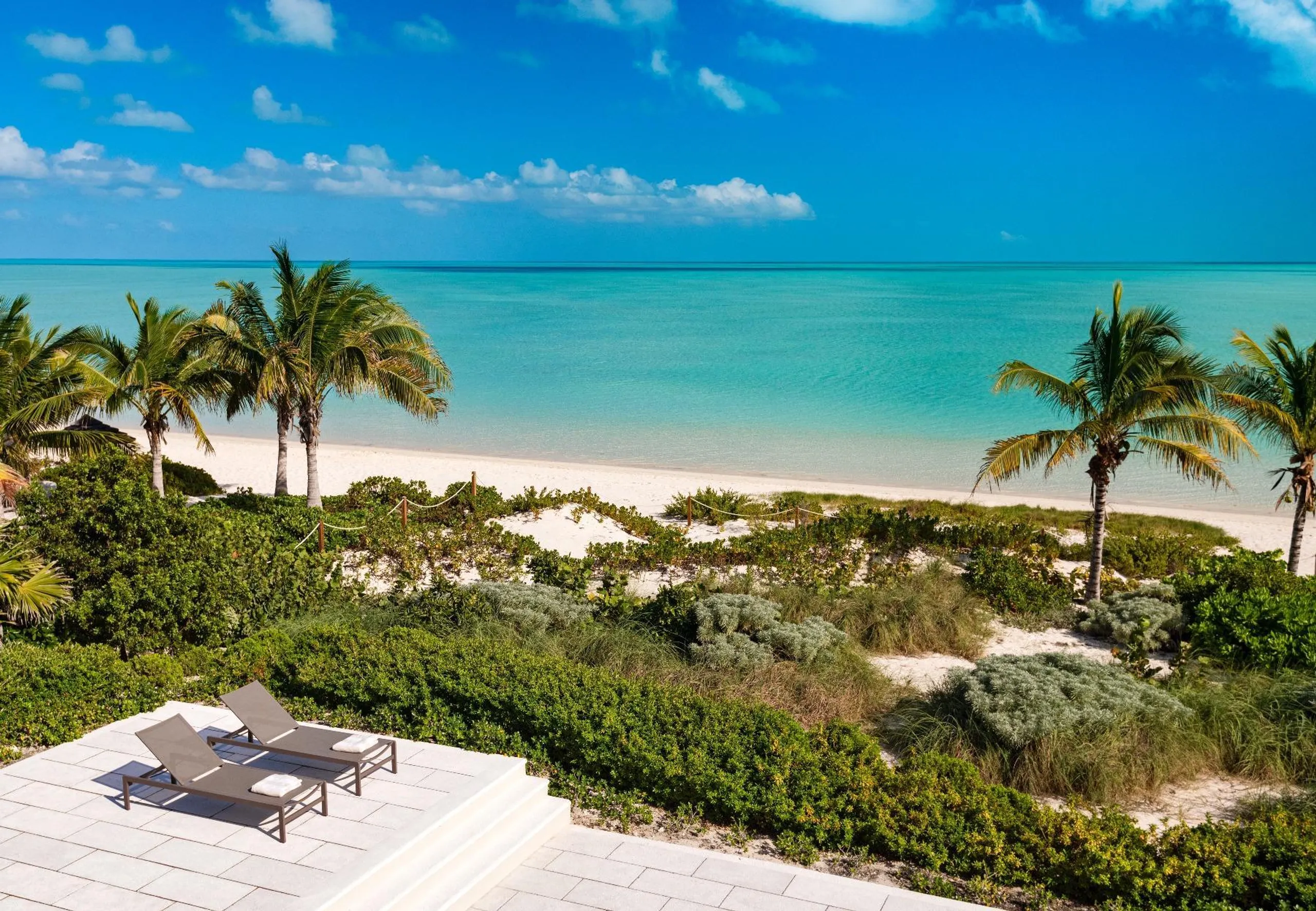 Elegant Architectural Contemporary Villa with Private Pool and Views of the Caribbean — photograph 10