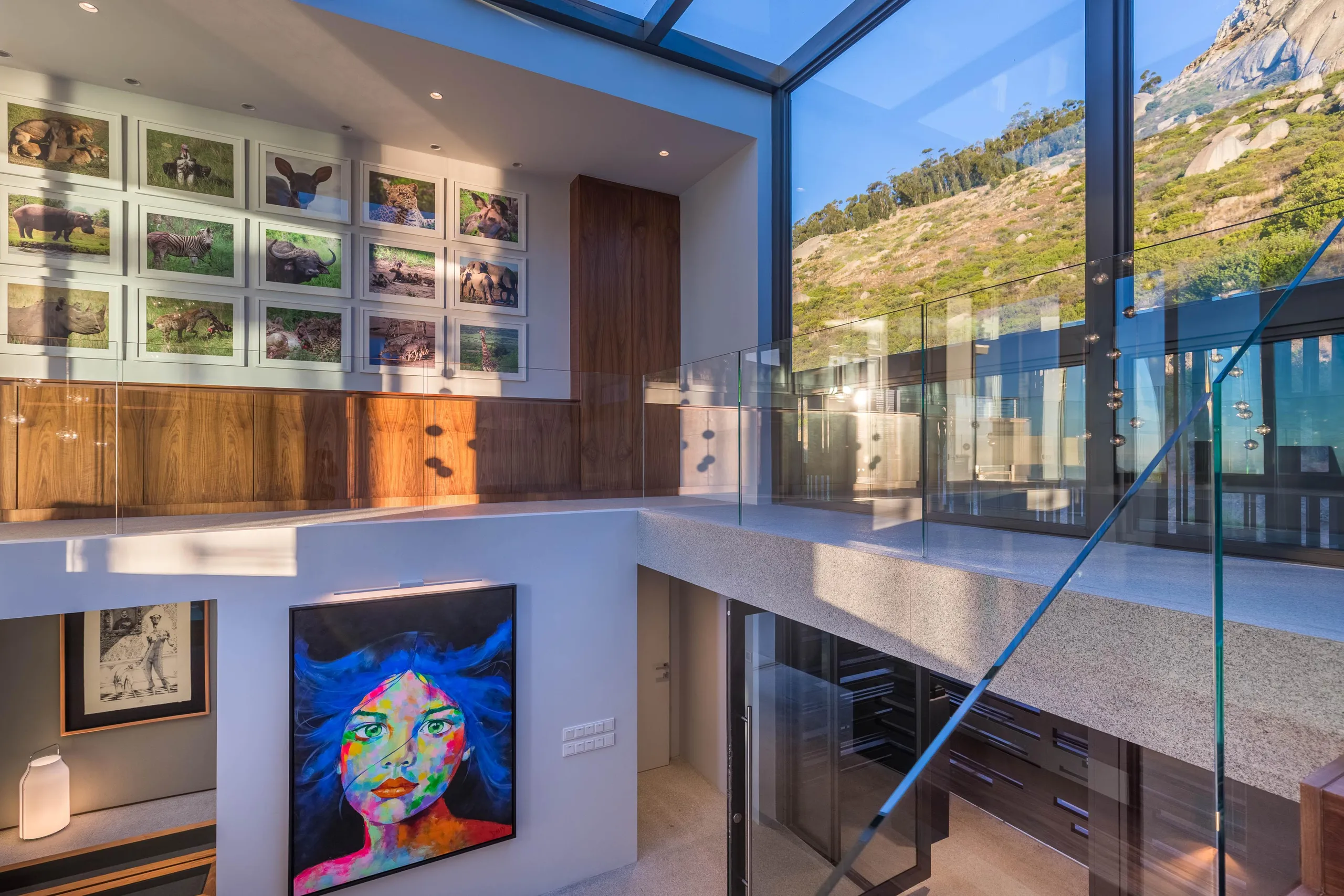 Ultra Modern Villa with Private Pool and Panoramic Ocean Views — photograph 8