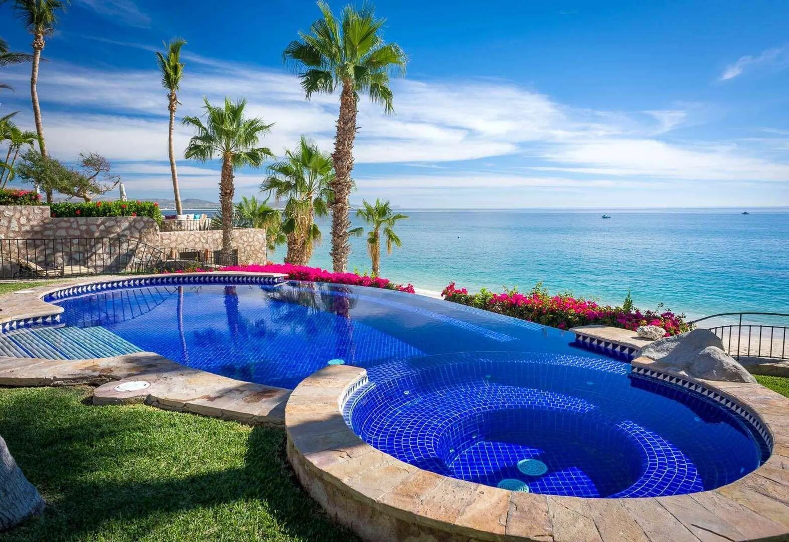Peaceful Front beach Villa in Palmilla — photograph 6