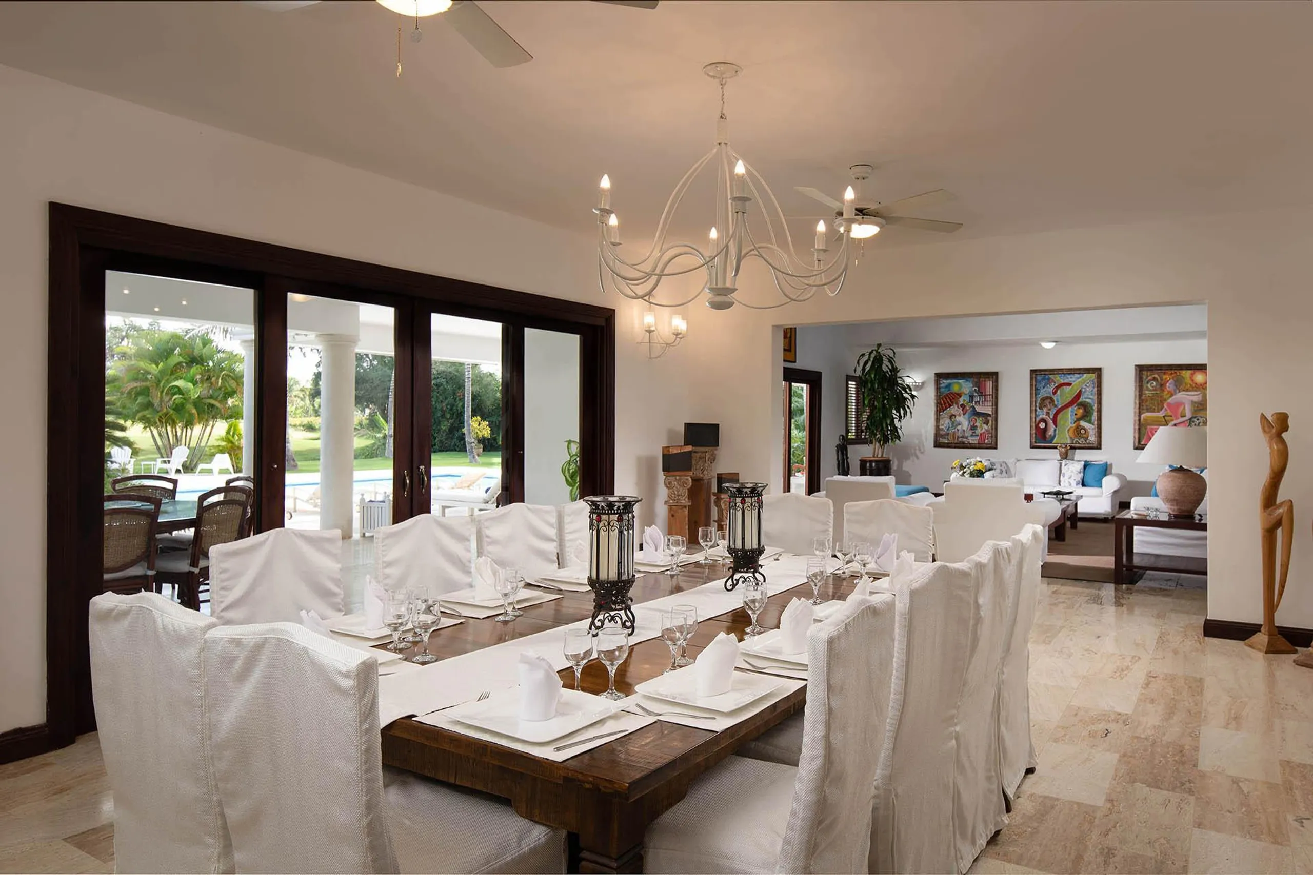 Ornate Caribbean-Style Villa with Private Pool and  Dye Fore Golf Course Views — photograph 9