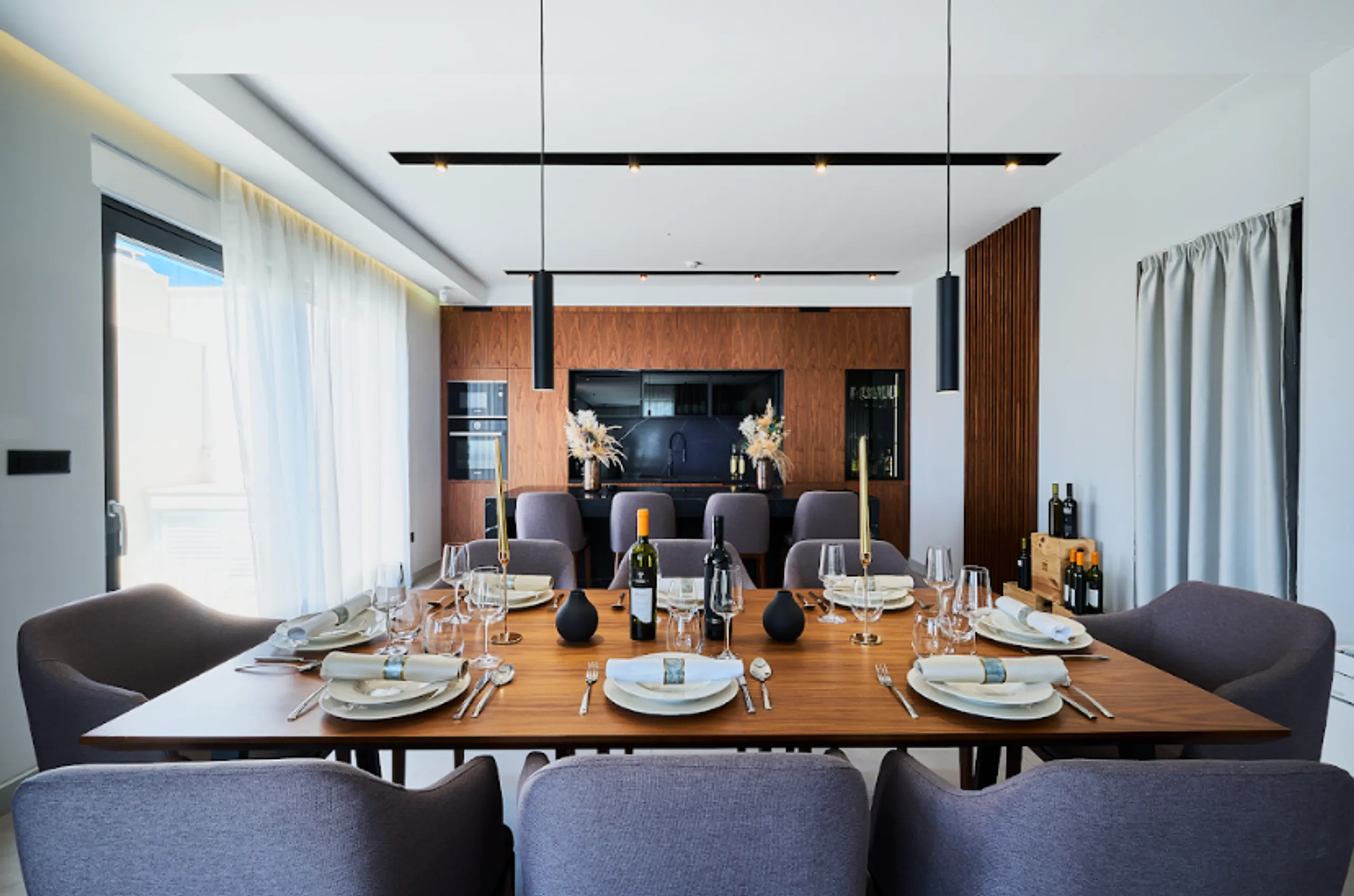 Exquisite Luxury Villa with Mountain View, and Ocean Overlook — photograph 7