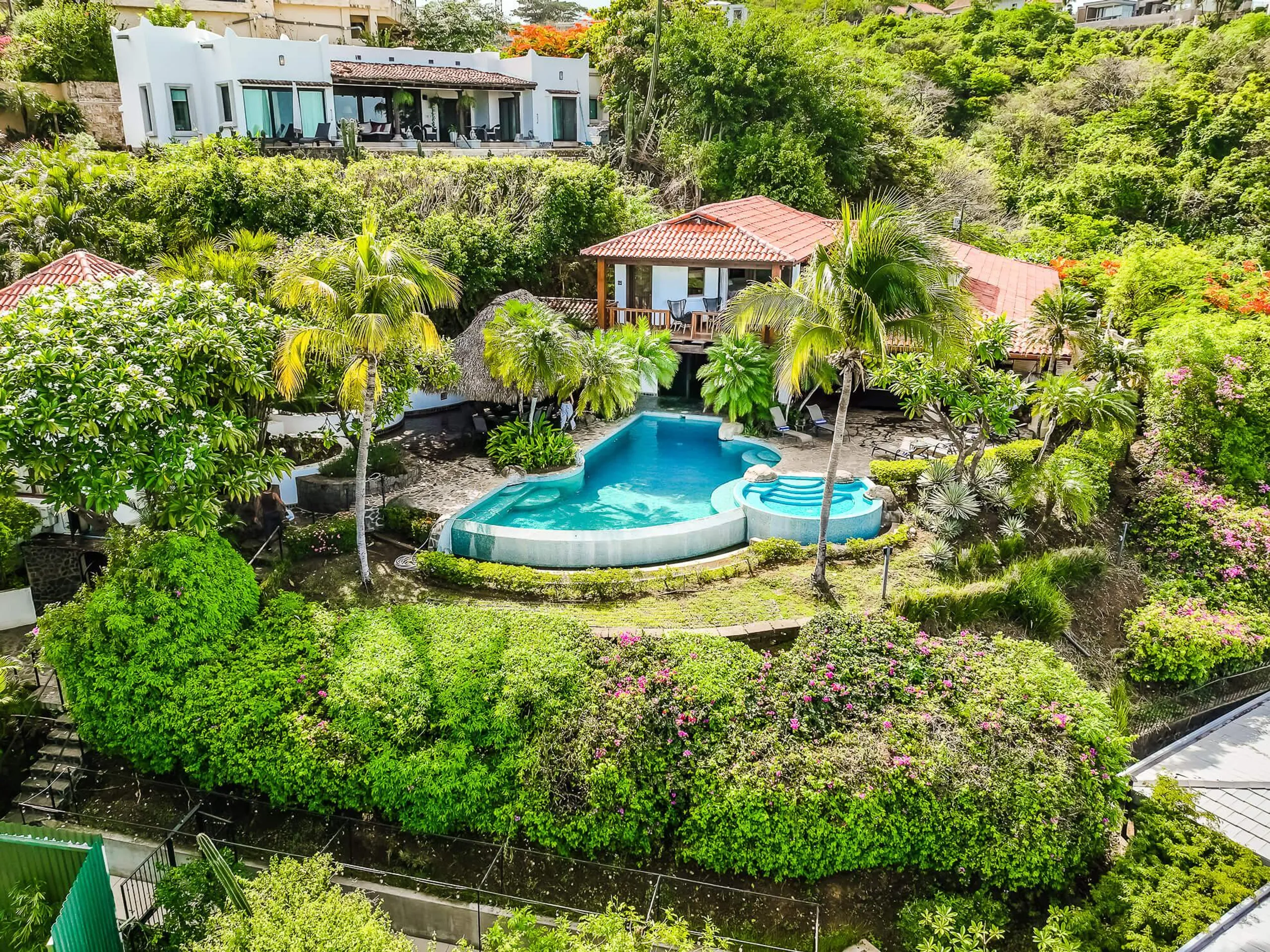 Sprawling 15 Bedroom Estate with Two Pools, and Ocean Views, Tamarindo