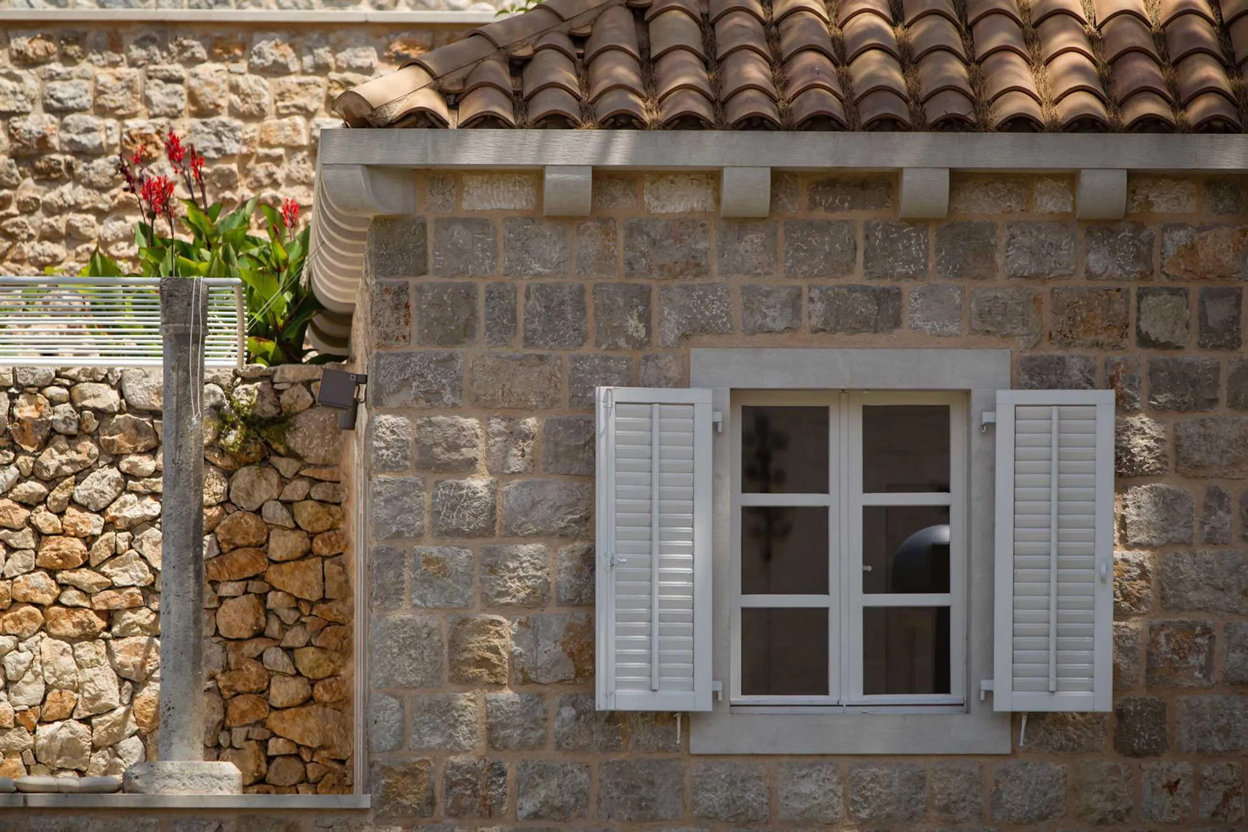 Serene Villa in Dubrovnik with Swimming Pool — photograph 6