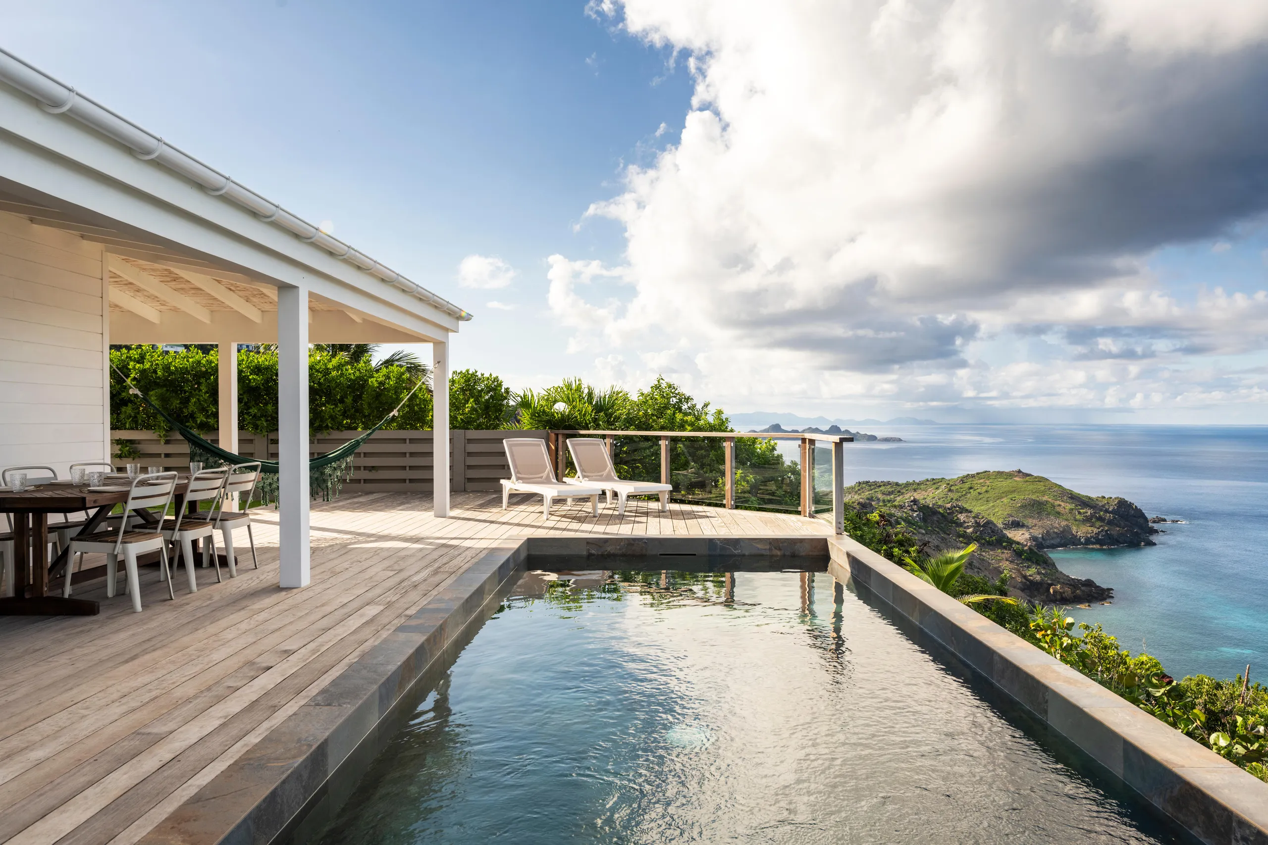Exquisite Flamands Villa with Rejuvenating Pool and Ocean Views, Flamands