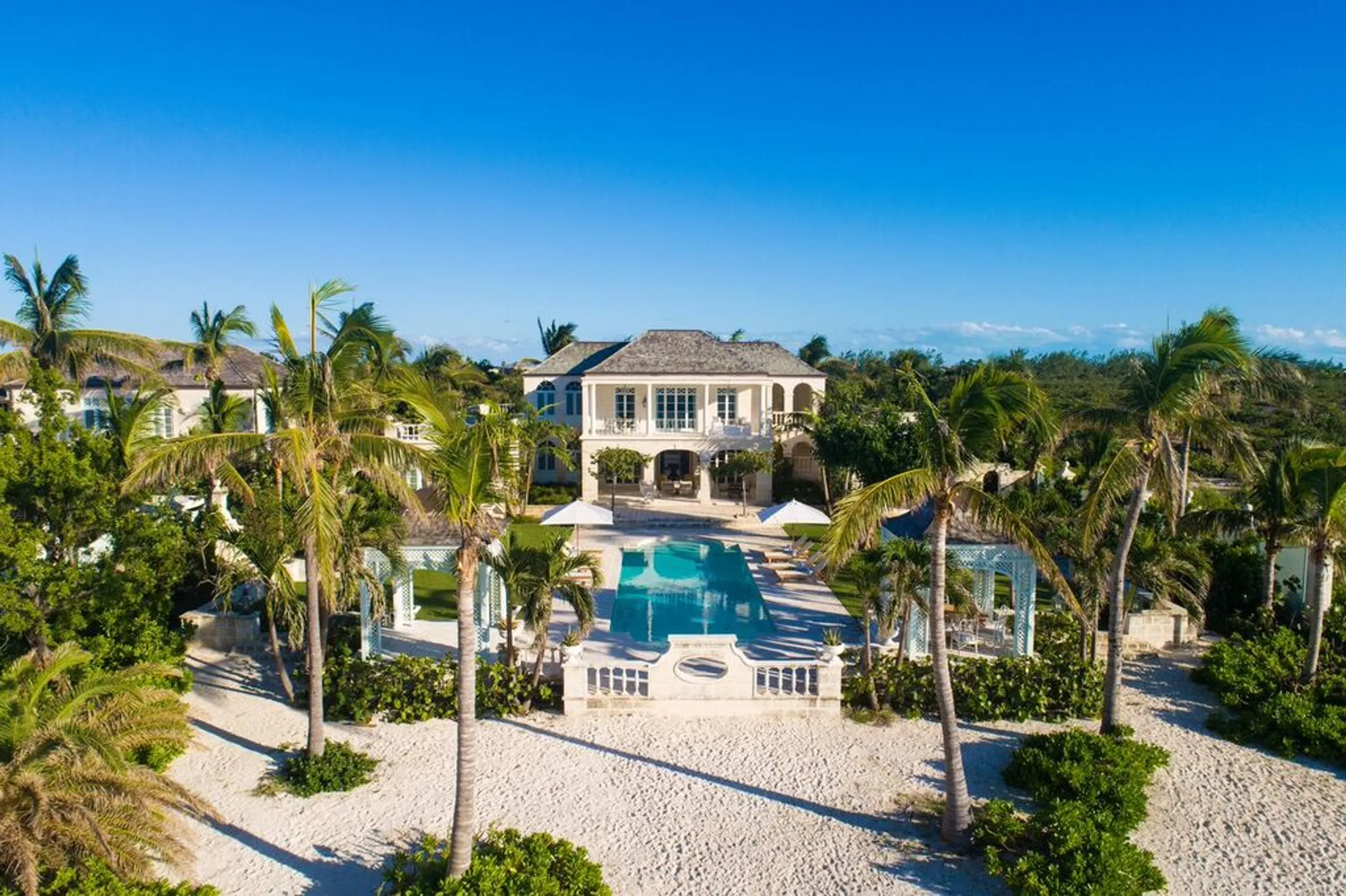 Serene Neo-Classical Villa on Grace Bay Private Pool, Manicured Gardens & Oceanfront Views, Leeward Settlement