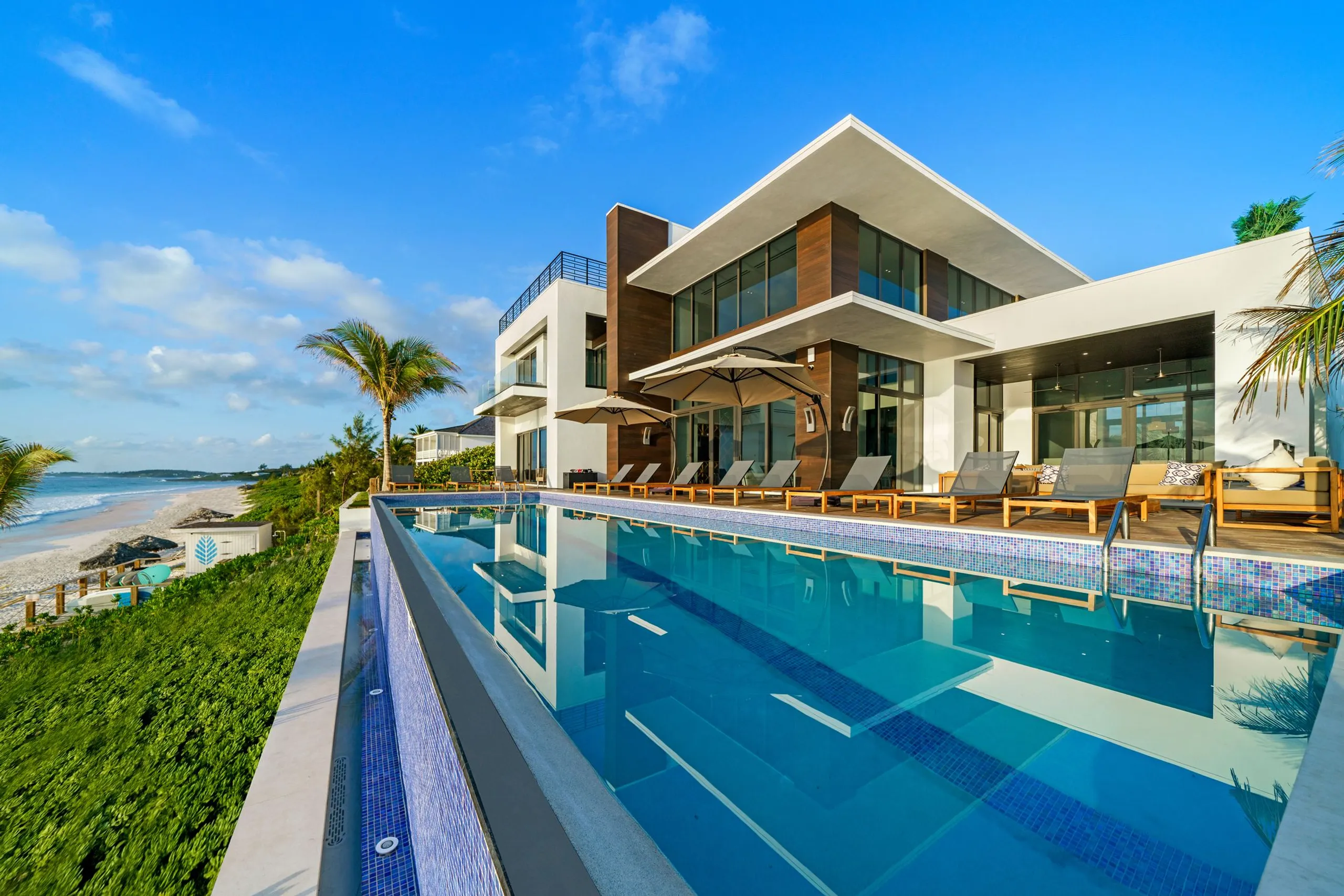 Stunning Beachfront Estate on Harbour Island's Triana Shores, Harbour Island