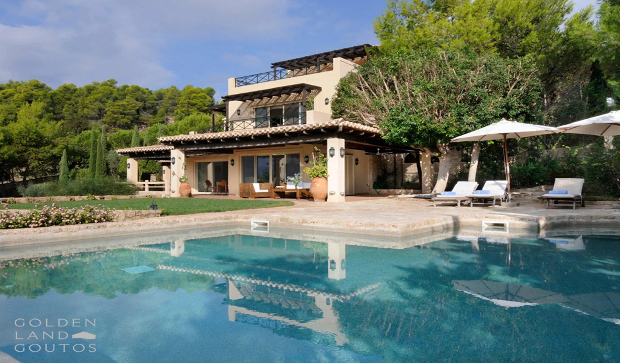 High-class Mediterranean Villa with Pool and Panoramic Sea Views — photograph 5
