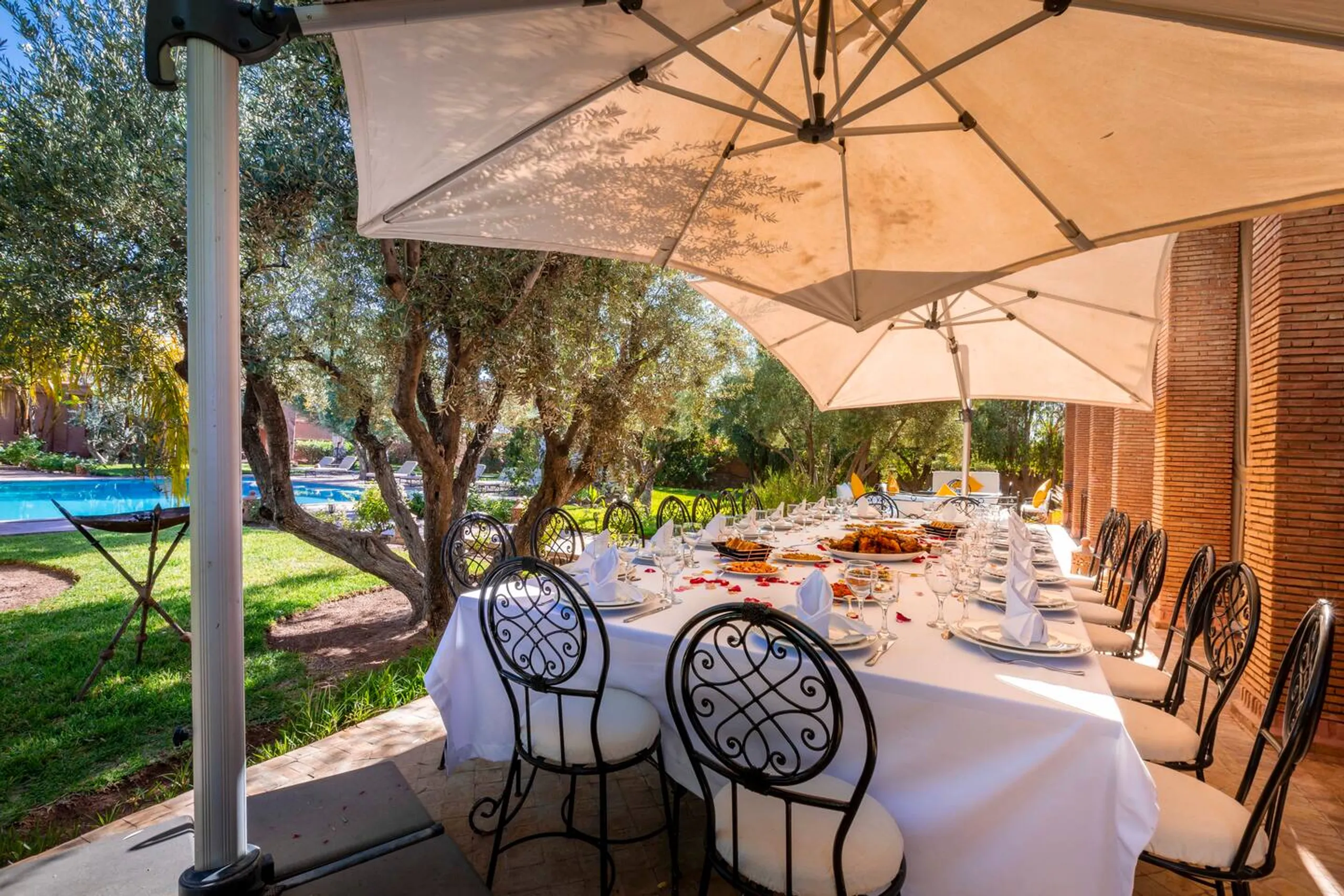 Lavish Marrakech Estate with Private Pool, Sauna and Sports Activities — photograph 8