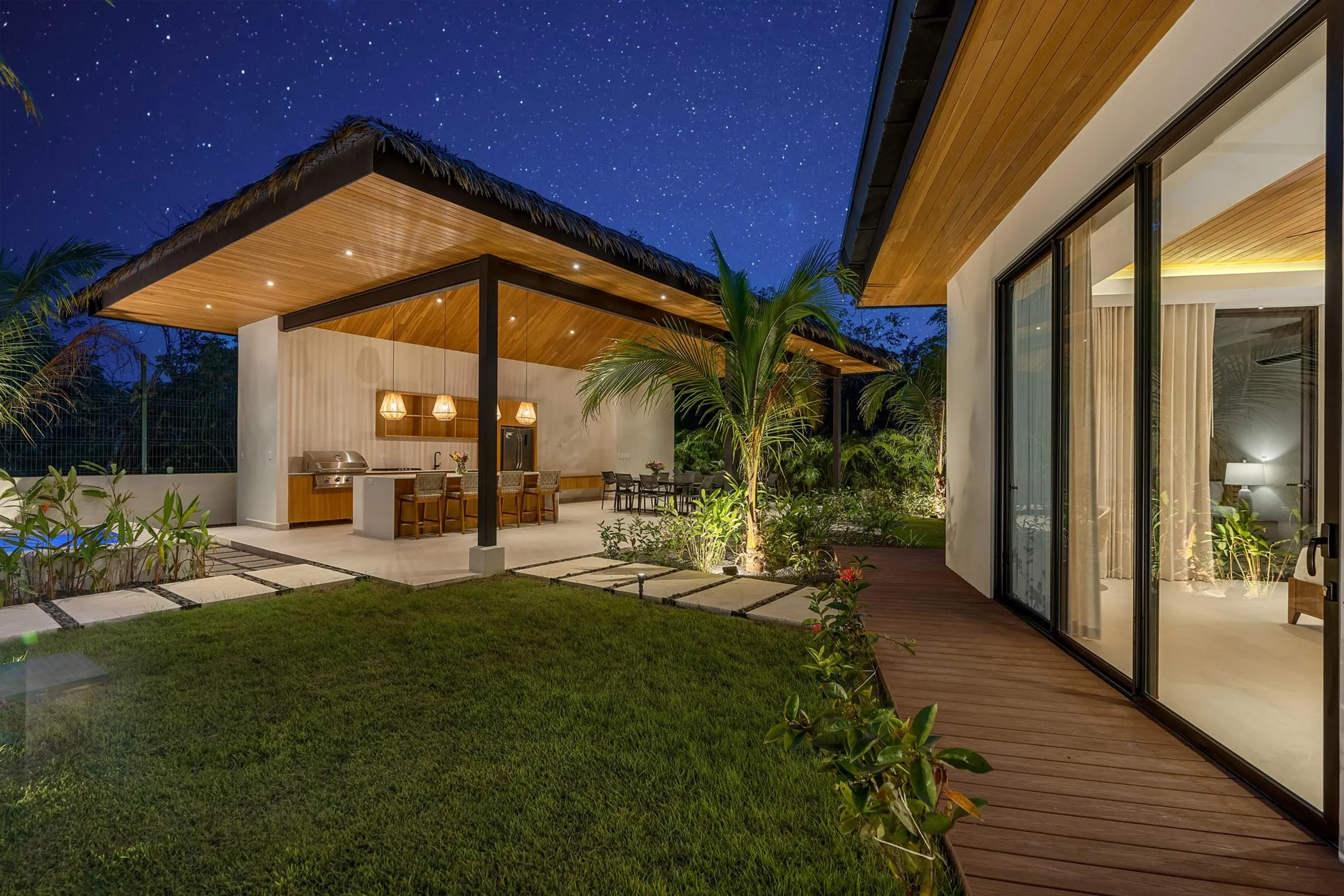 Luxurious 17-Suite Villa in Hacienda Pinilla with Private Pools — photograph 10