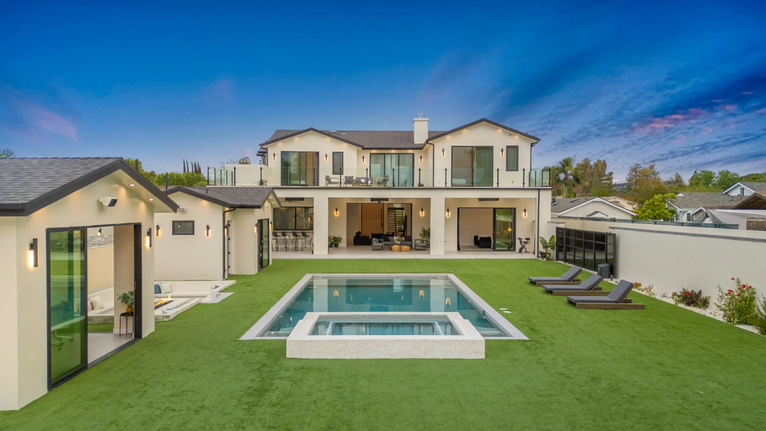 Majestic 7-Bedroom Gated Woodland Hills Estate with Theater, Pool & Guest Homes — photograph 11