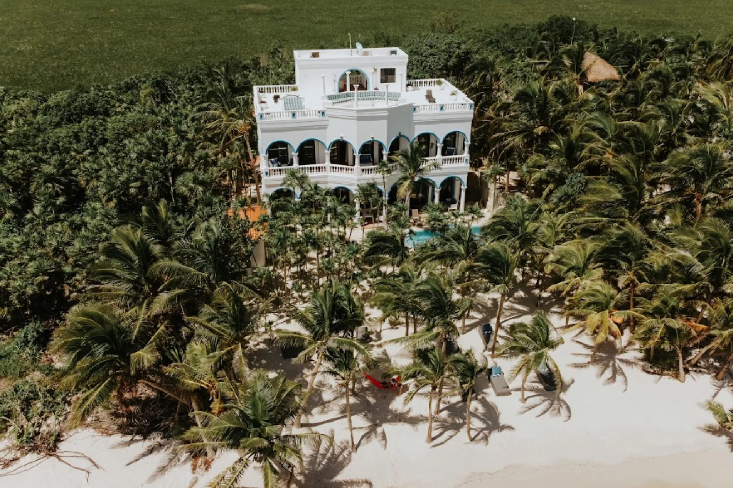 Experience Deluxe Relaxation with Prestigious Villa Located on Soliman Bay — photograph 10