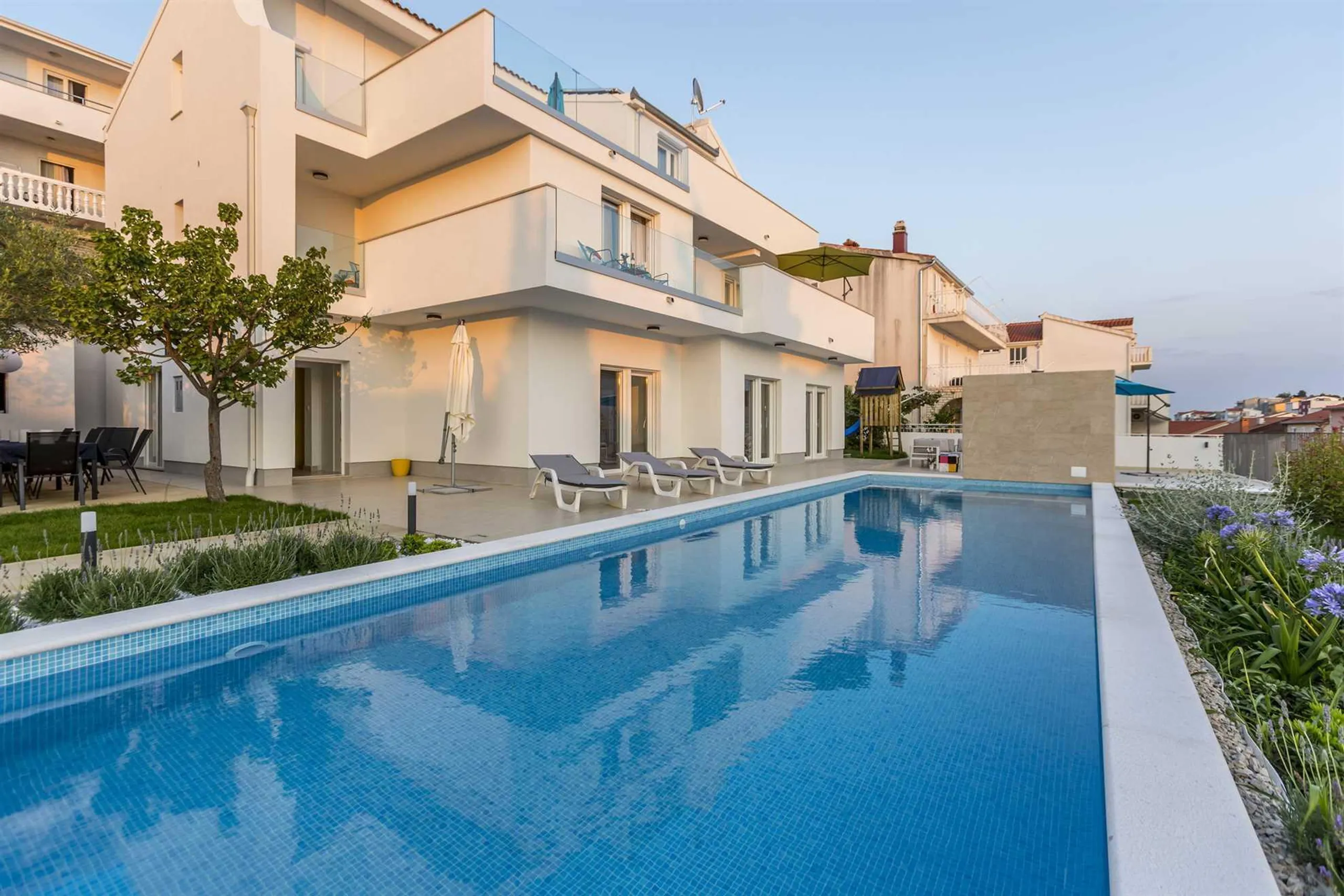 Exquisite Podcelina Villa Haven with Heated Pool, Stunning Views — photograph 3