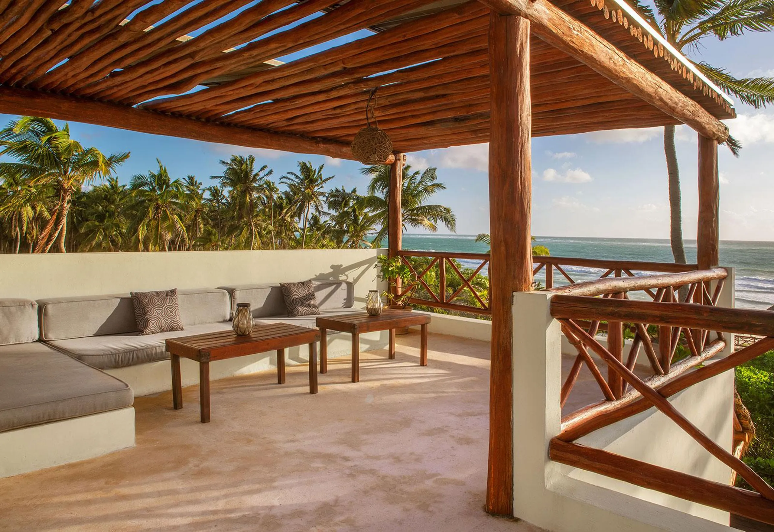 Luxury Beachfront Riviera Maya Villa in Sian Ka'an with Resort Pool — photograph 7