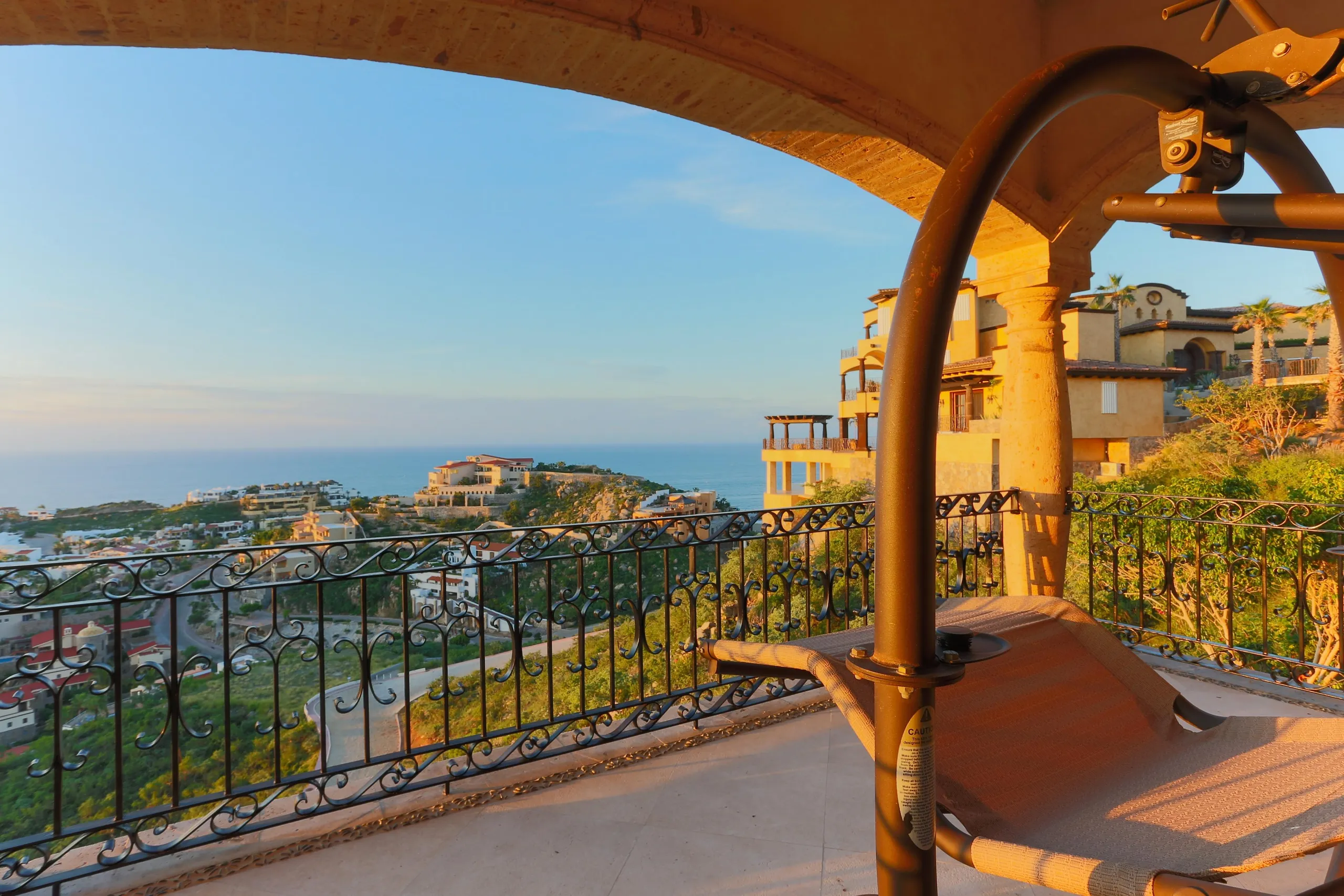 Luxury Estate Overlooking Cabo’s Pedregal Hills with Spectacular Ocean Views — photograph 2