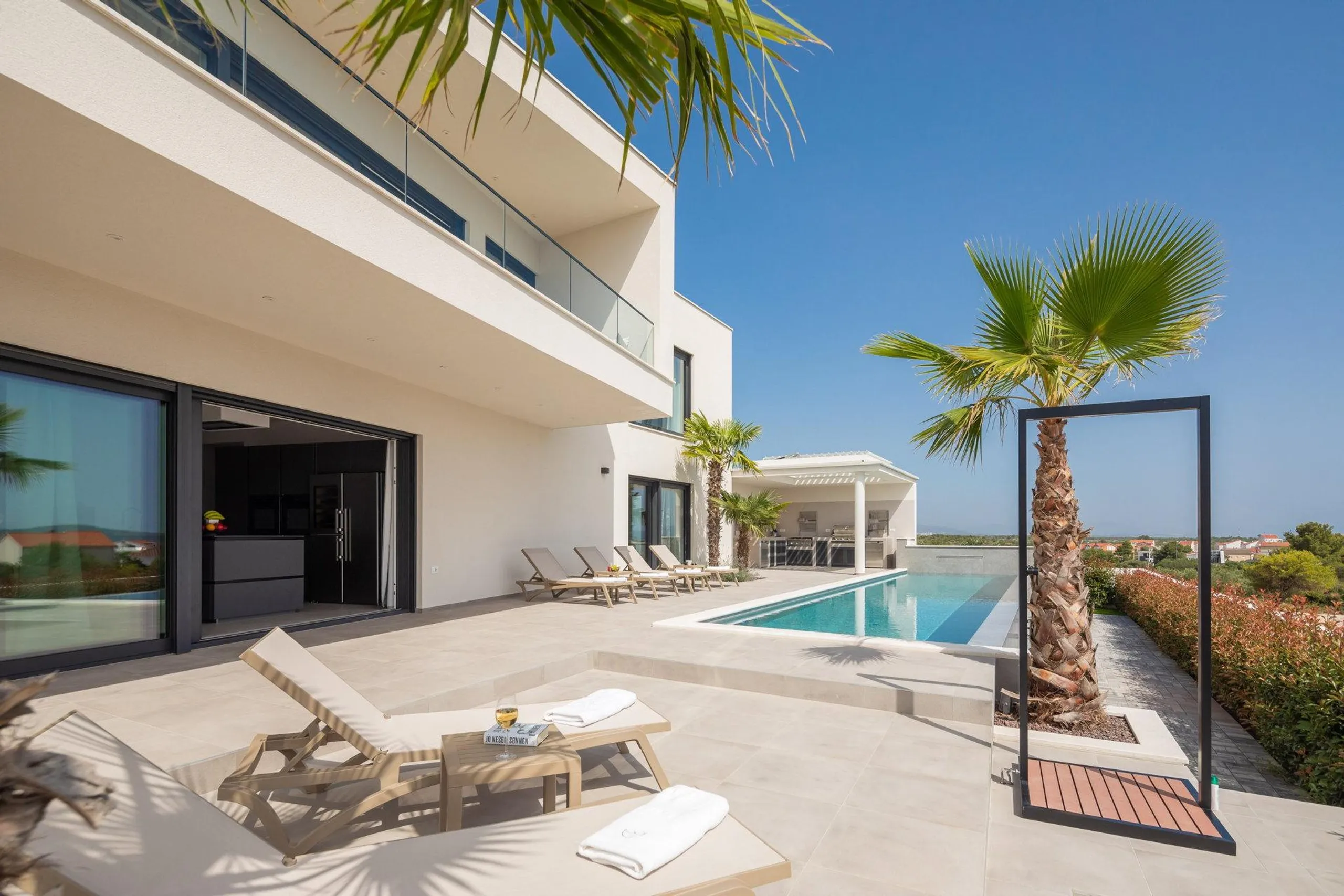 Chic Villa with Pool and Olive Grove Lounge in Scenic Vodice — photograph 2