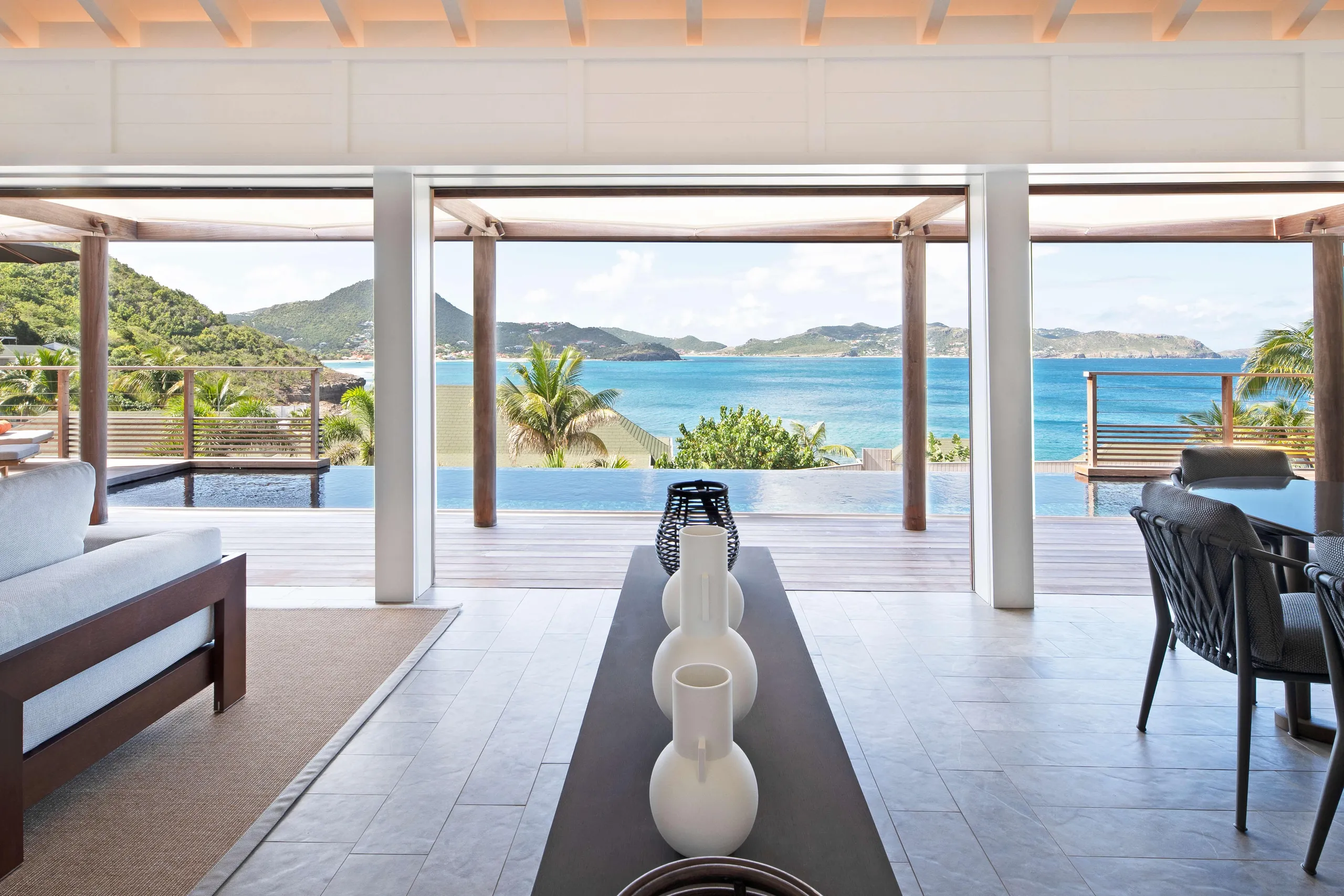 Captivating Idyllic Holiday Villa with Private Pool in Pointe-Milou — photograph 12