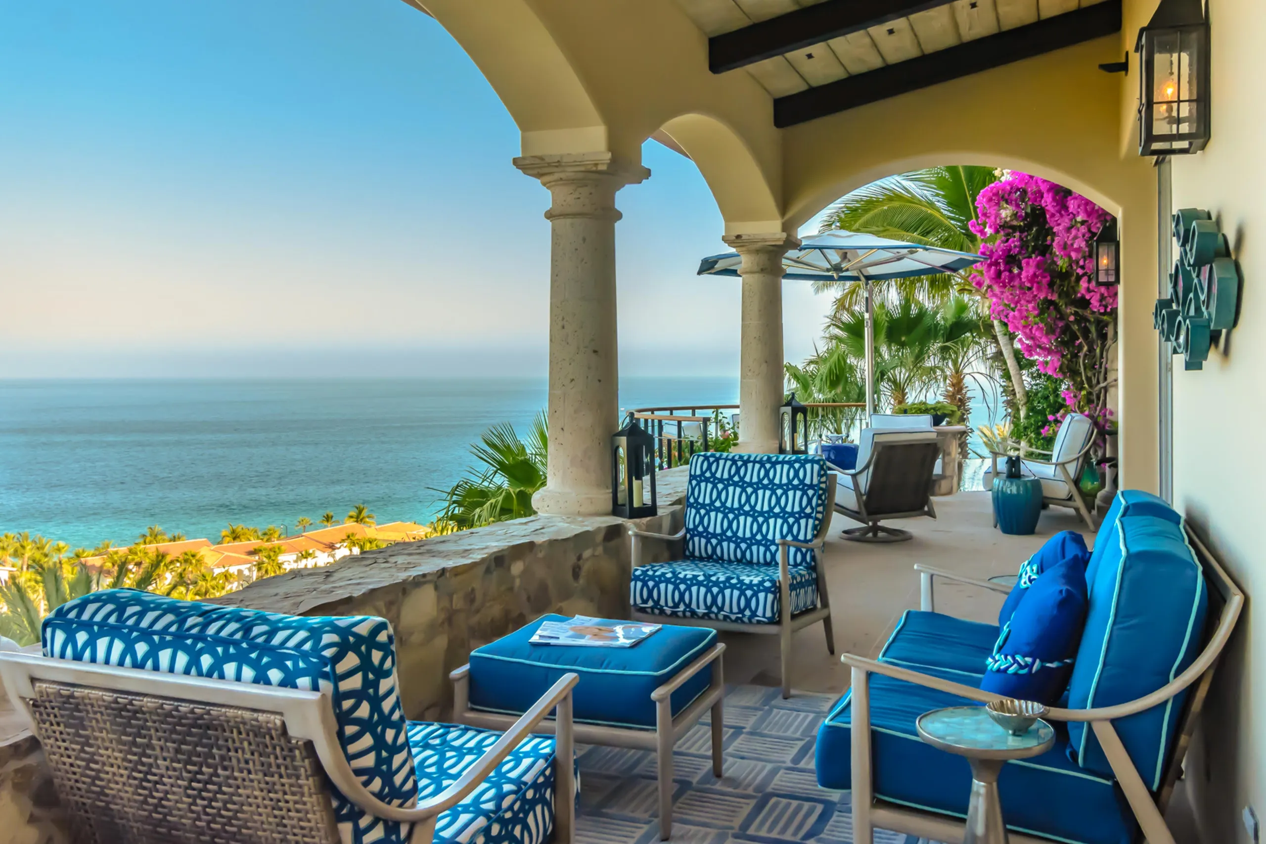 Lush Living in this Palmilla Villas Del Mar Estate with Infinity Pool and Panoramic Ocean Views — photograph 4