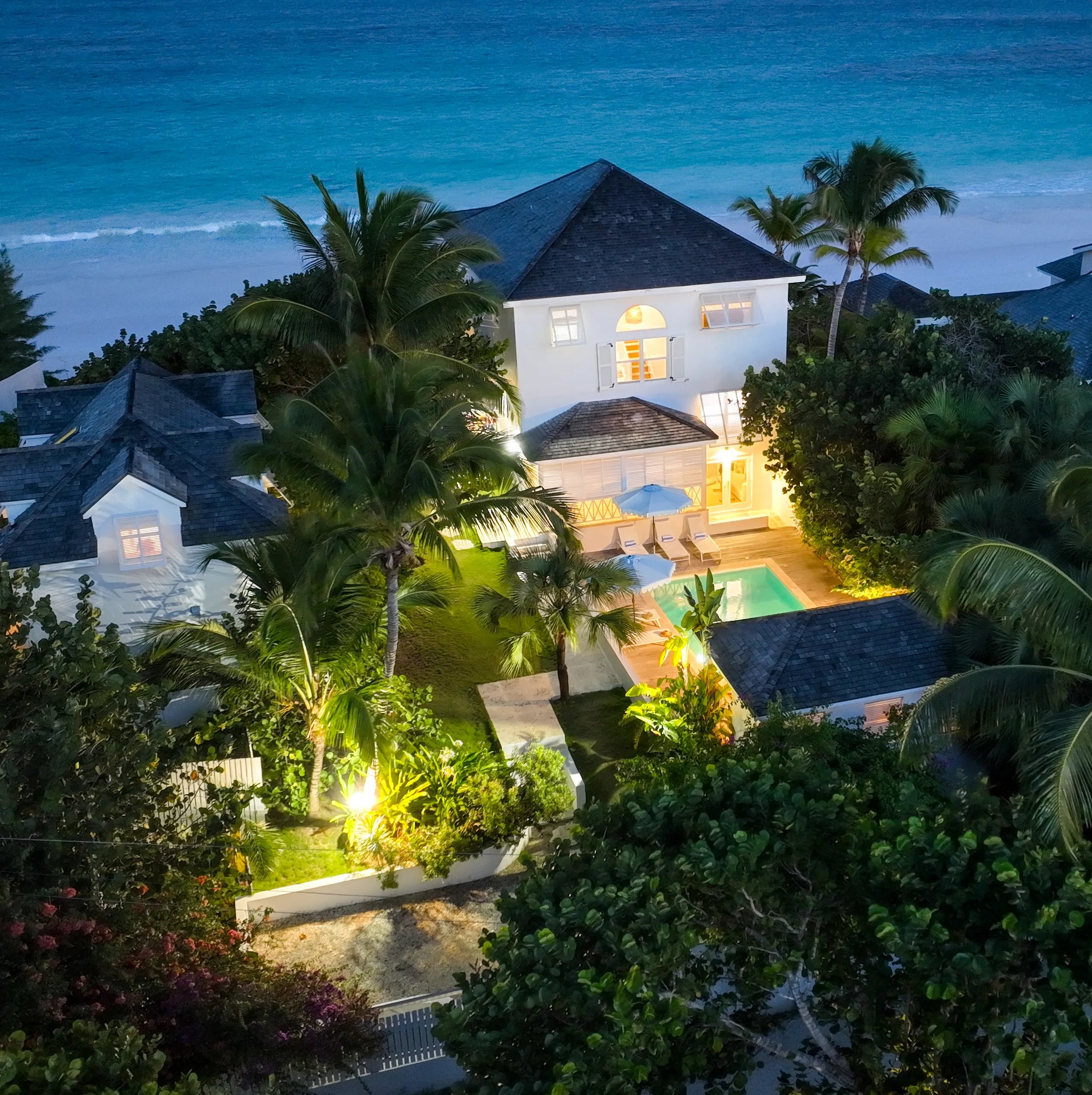 Meticulously Decorated Harbour Island Villa with Private Pool on Pink Sands — photograph 4