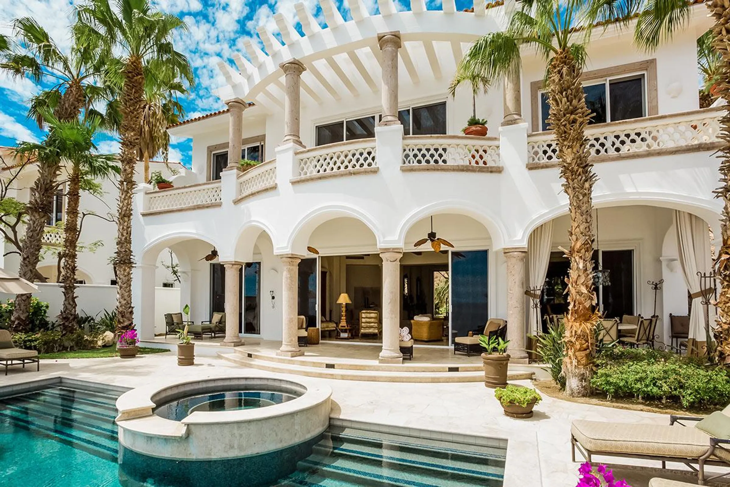 Sumptuous Five Bedroom Villa with Private Pool and Unobstructed Views, Los Cabos