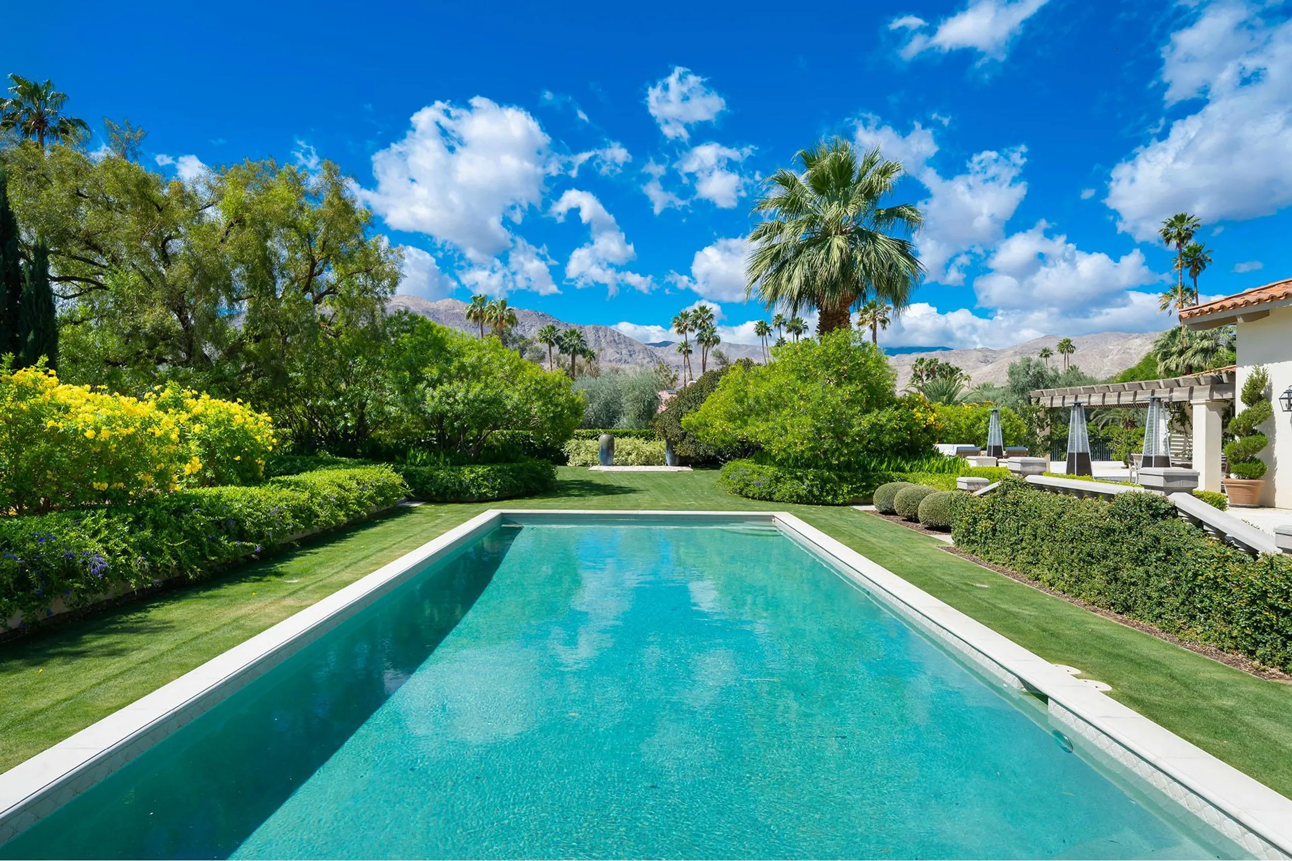 Peaceful Palm Springs Retreat with Private Pool and Lush Garden Grounds — photograph 8