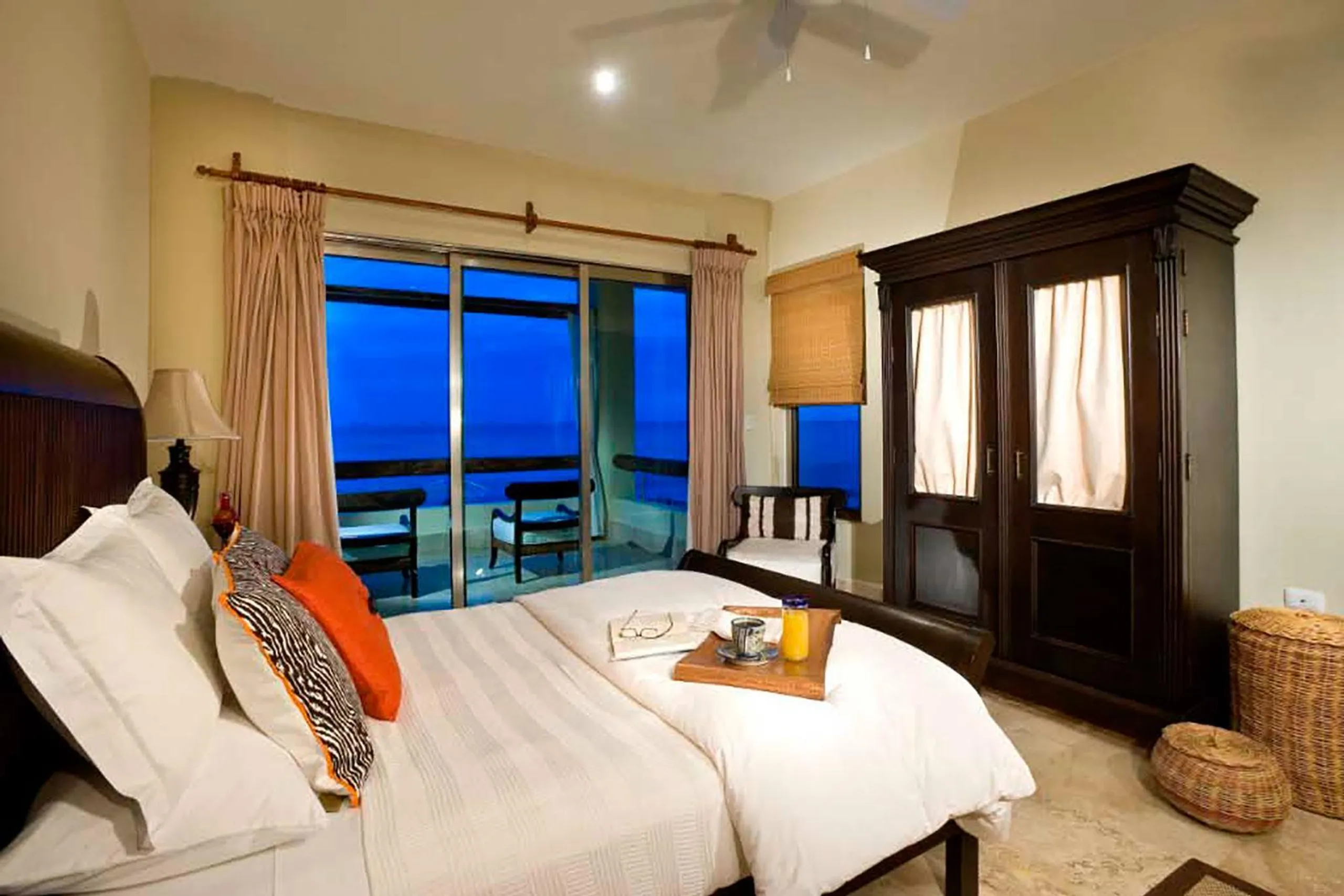 Breathtaking Luxe Villa Rental with Private Pool and Views in Isla Mujeres — photograph 9